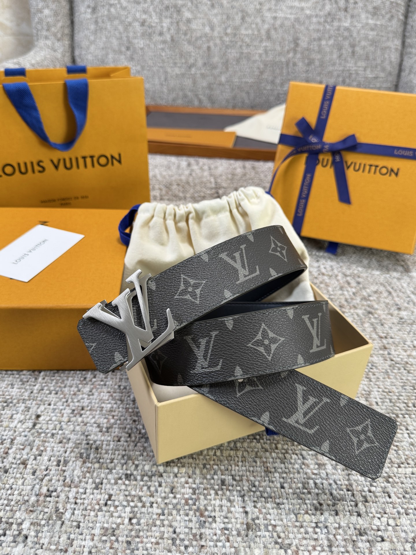 Louis Vuitton LV腰带 绿色老花皮底系列 原厂五金 精致手工绘边 柔软舒适 宽4.0
