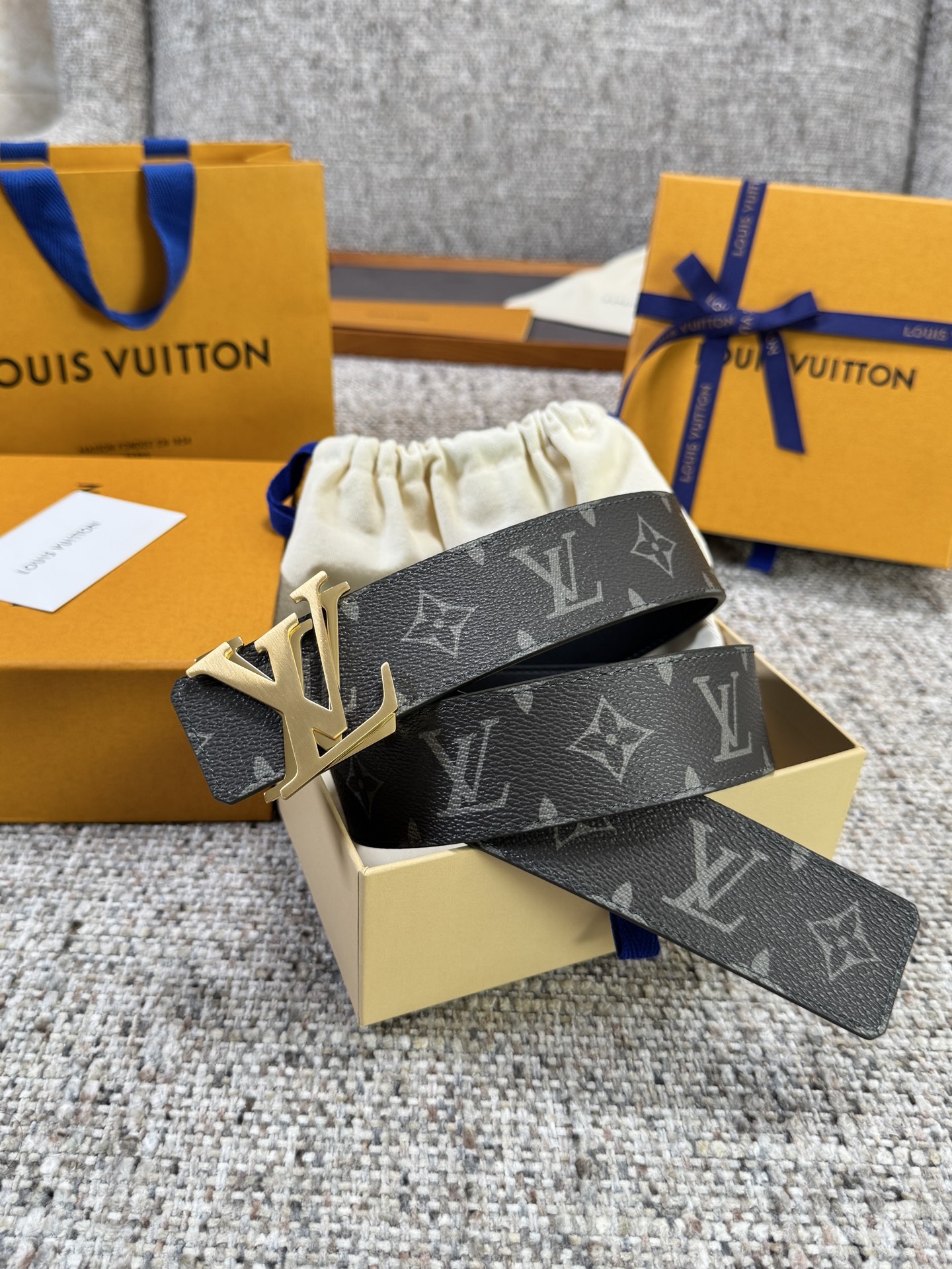 Louis Vuitton LV腰带 绿色老花皮底系列 原厂五金 精致手工绘边 柔软舒适 宽4.0