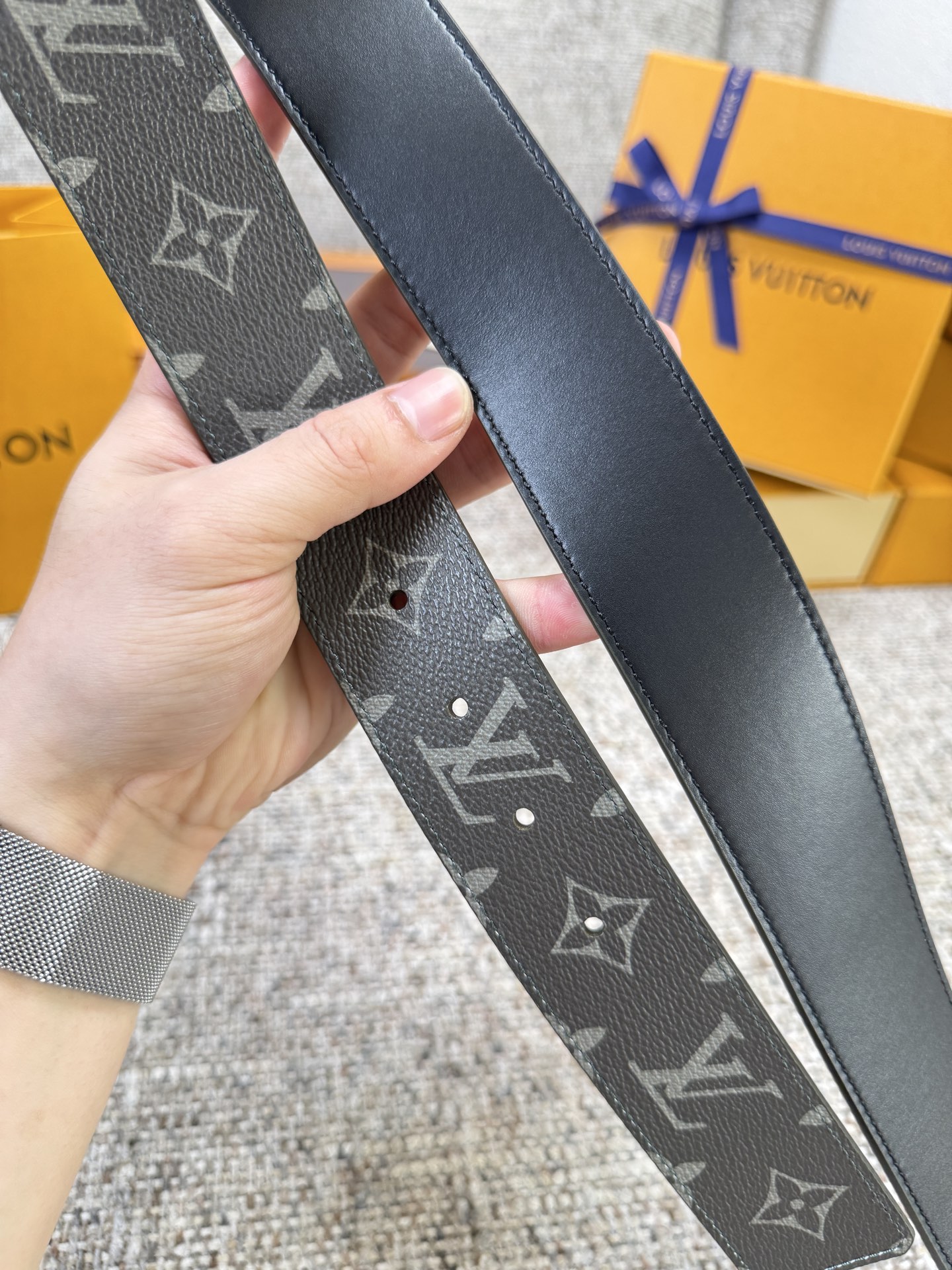 Louis Vuitton LV腰带 PVC皮底系列 原厂五金 精致手工绘边 柔软舒适 宽4.0