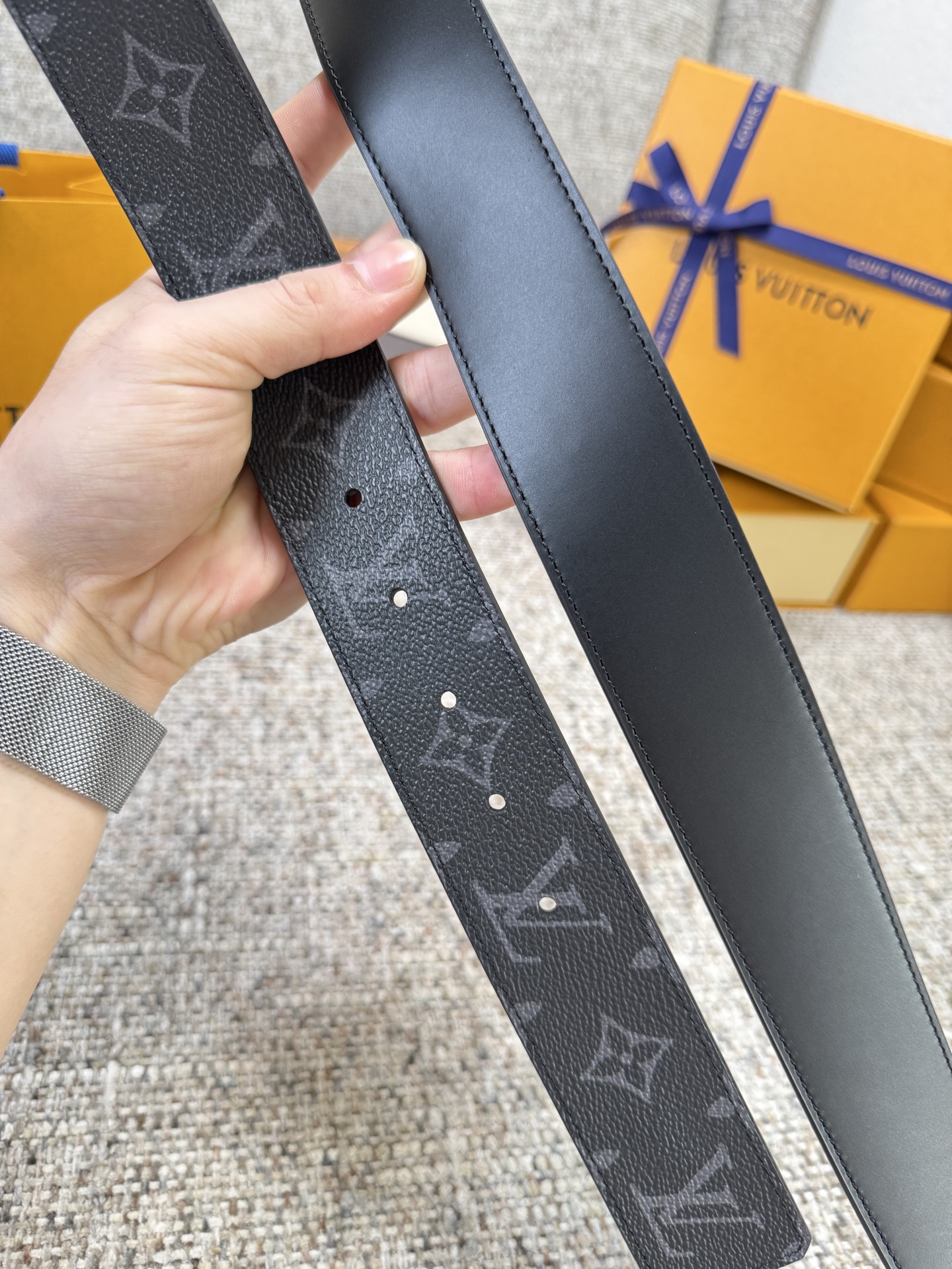 Louis Vuitton LV腰带 PVC皮底系列 原厂五金 精致手工绘边 柔软舒适 宽4.0