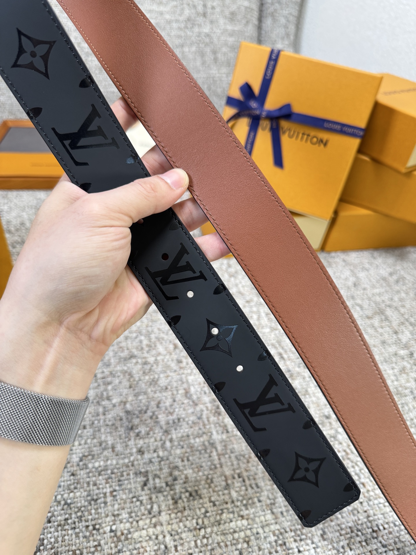 Louis Vuitton LV腰带 头层丝印系列 原厂五金 精致手工绘边 柔软舒适 宽4.0