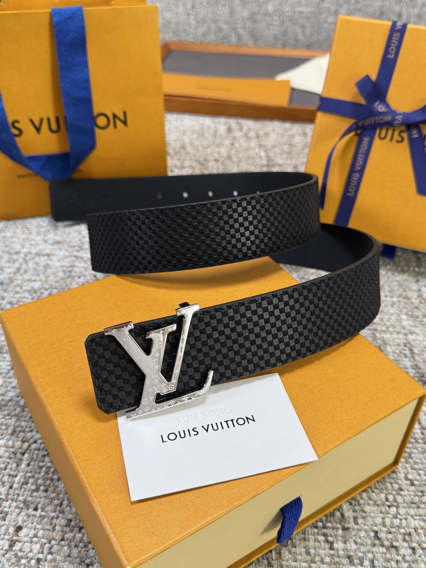 Louis Vuitton LV腰带 米格系列 原厂五金 精致手工绘边 柔软舒适 宽4.0