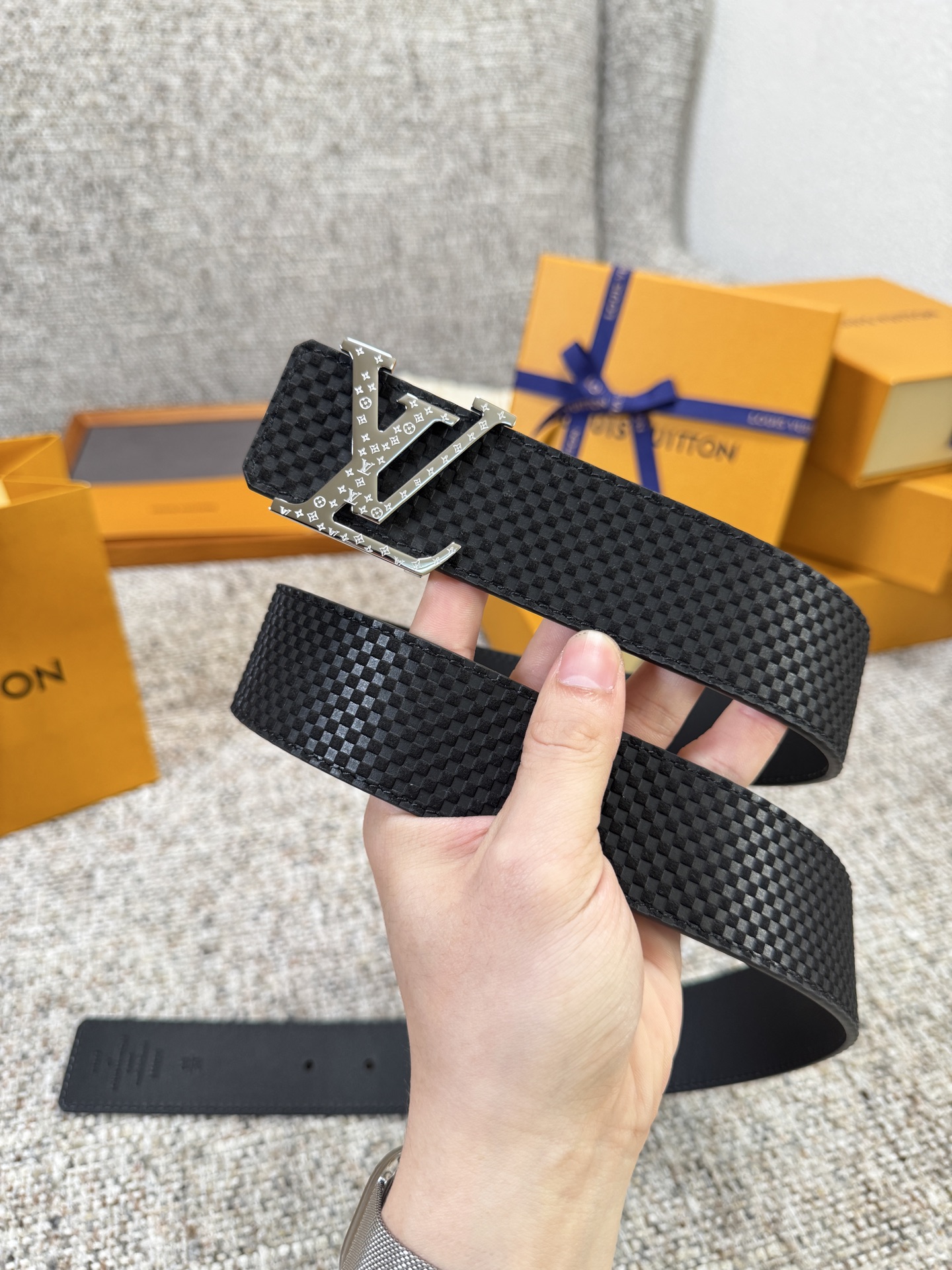 Louis Vuitton LV腰带 米格系列 原厂五金 精致手工绘边 柔软舒适 宽4.0
