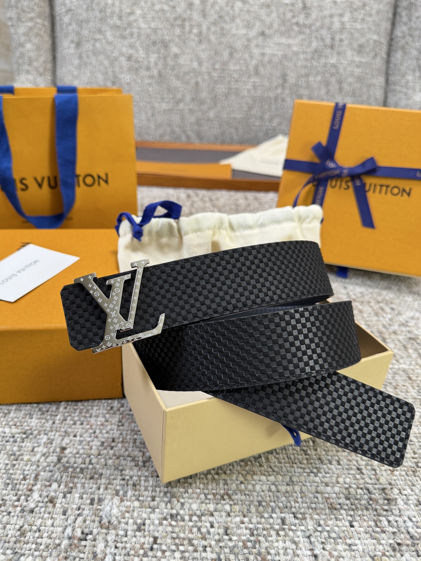 Louis Vuitton LV腰带 米格系列 原厂五金 精致手工绘边 柔软舒适 宽4.0