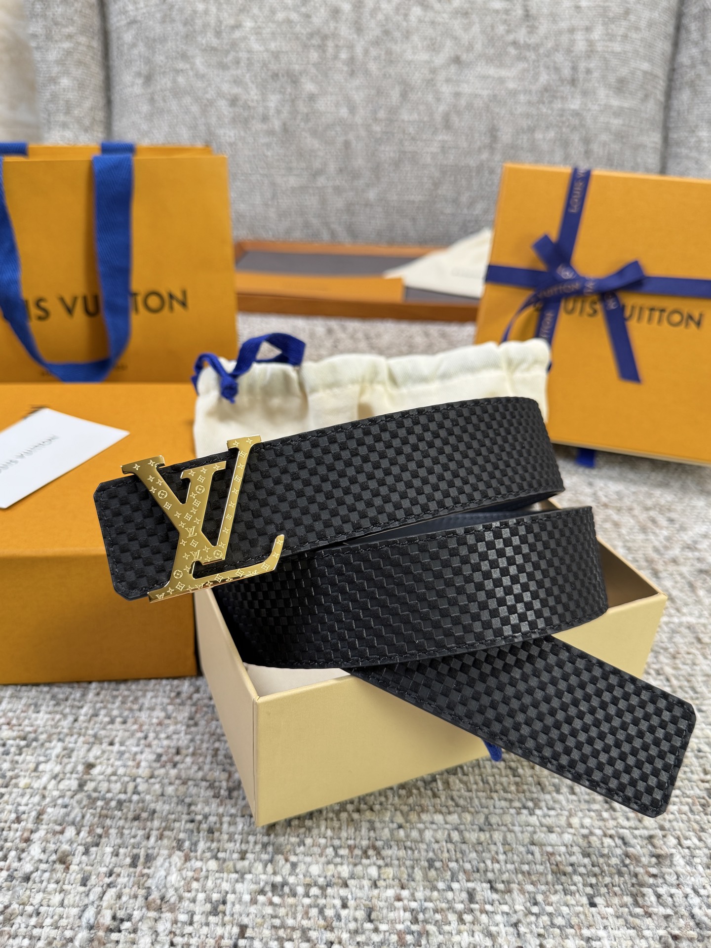 Louis Vuitton LV腰带 米格系列 原厂五金 精致手工绘边 柔软舒适 宽4.0