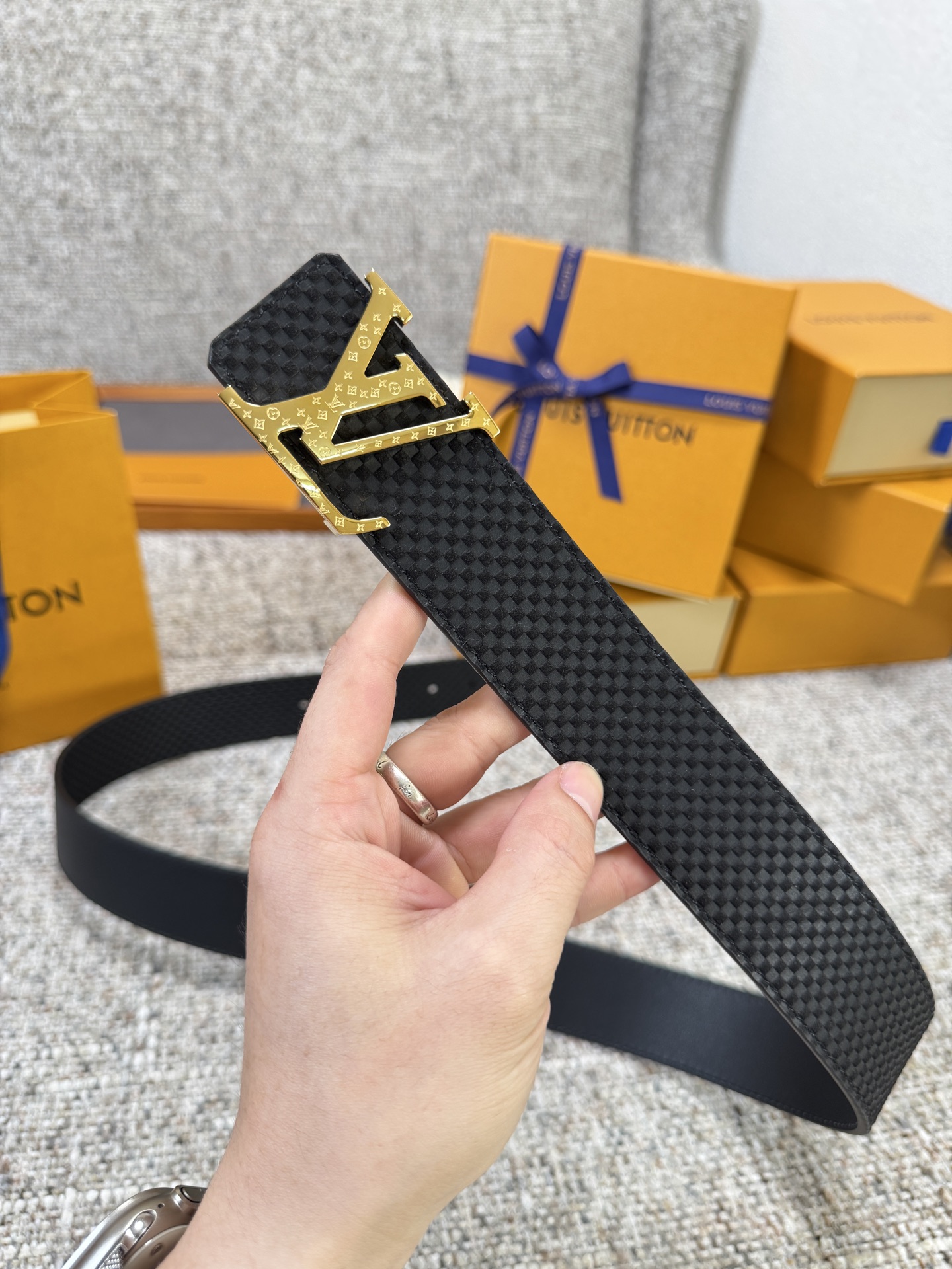 Louis Vuitton LV腰带 米格系列 原厂五金 精致手工绘边 柔软舒适 宽4.0