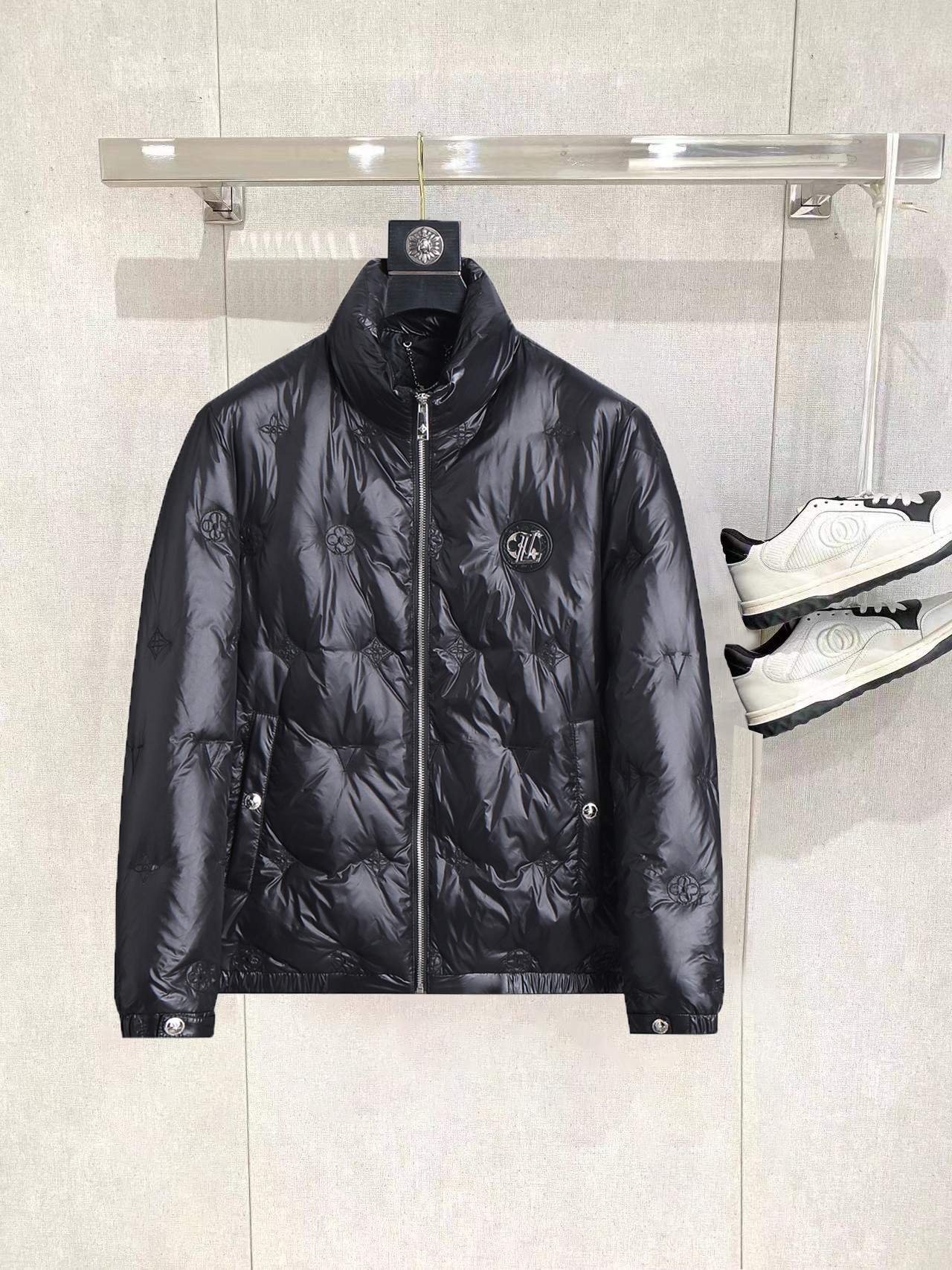 First Copy
 Louis Vuitton Clothing Down Jacket Unisex Fall/Winter Collection