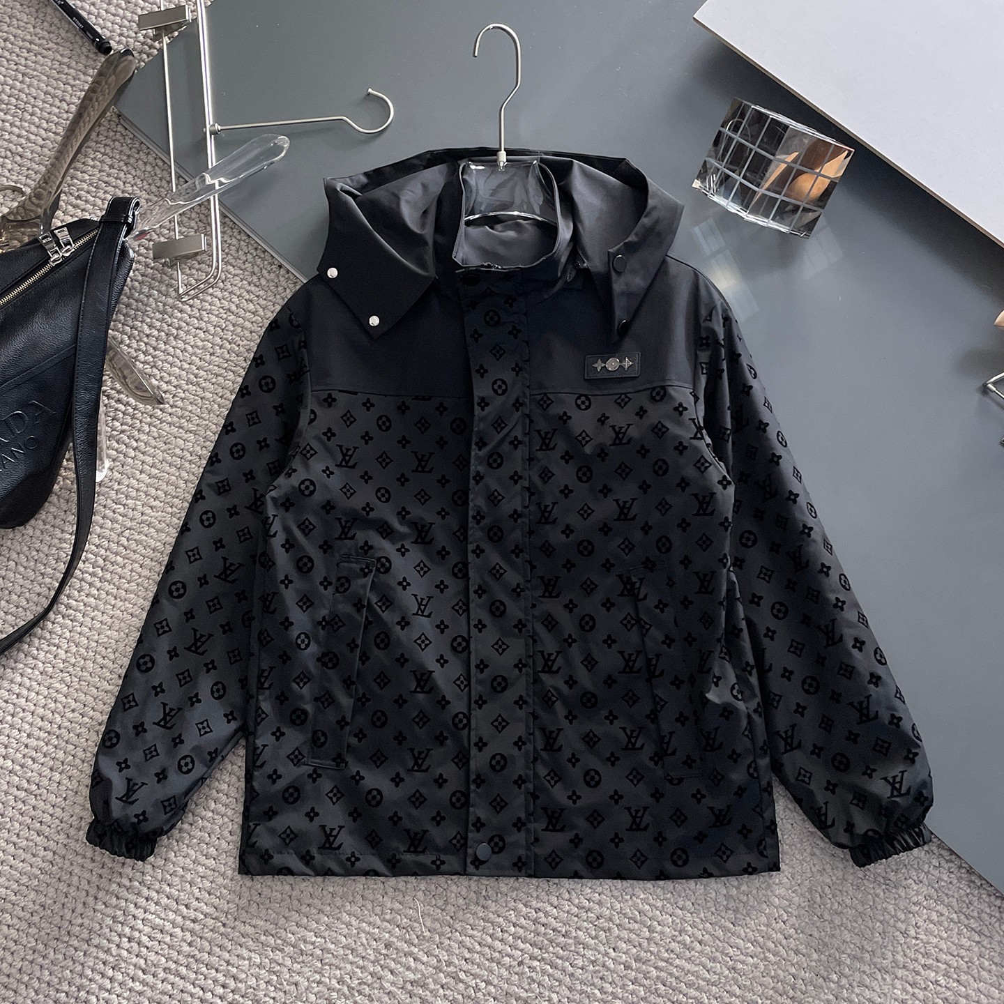 Louis Vuitton LV 三标齐全 提前发售 2026ss开春新款男士夹克外套 三标齐全高端版本 定制面料 透气舒适度高