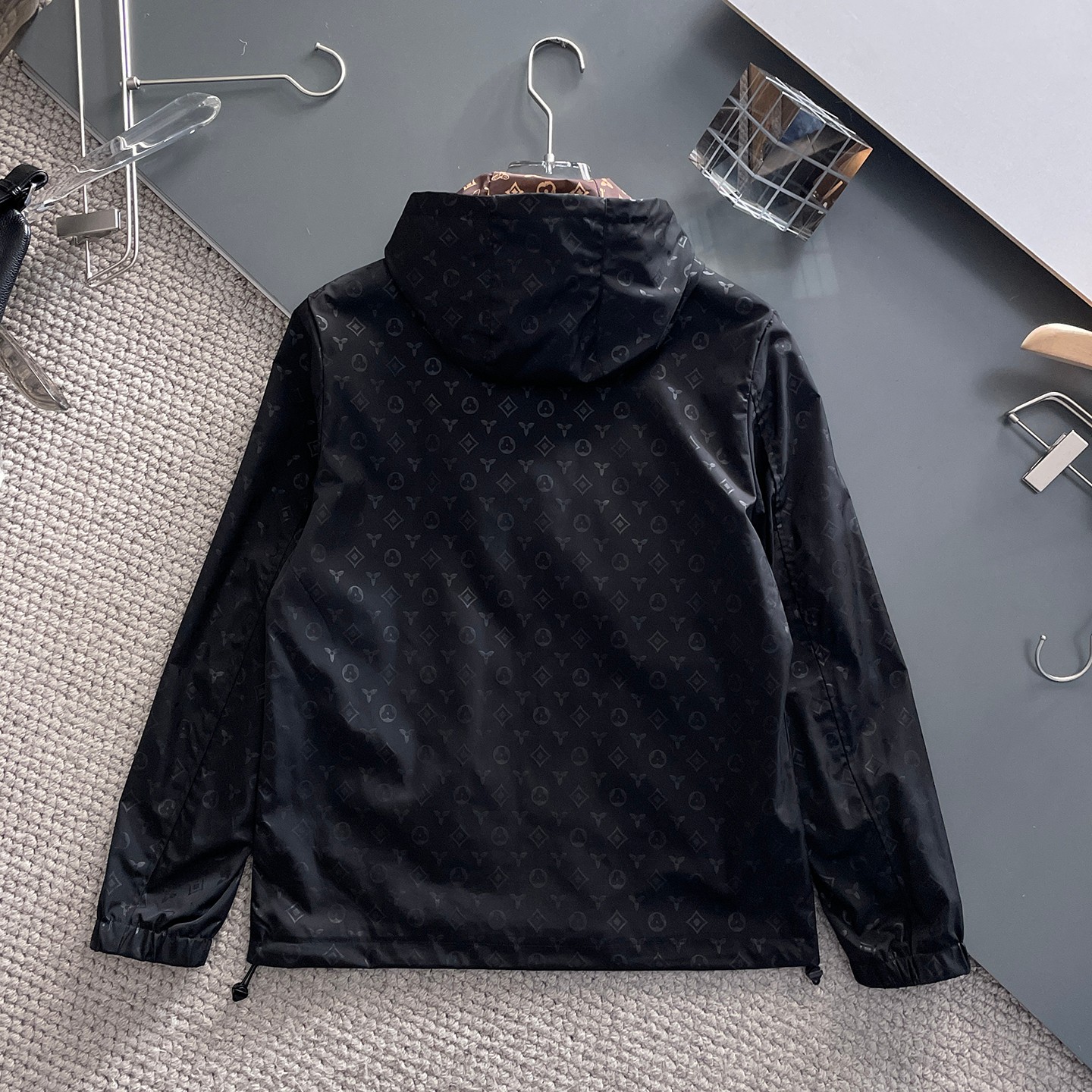 Louis Vuitton LV 三标齐全 提前发售 2026ss开春新款男士夹克外套 三标齐全高端版本 定制面料 透气舒适度高