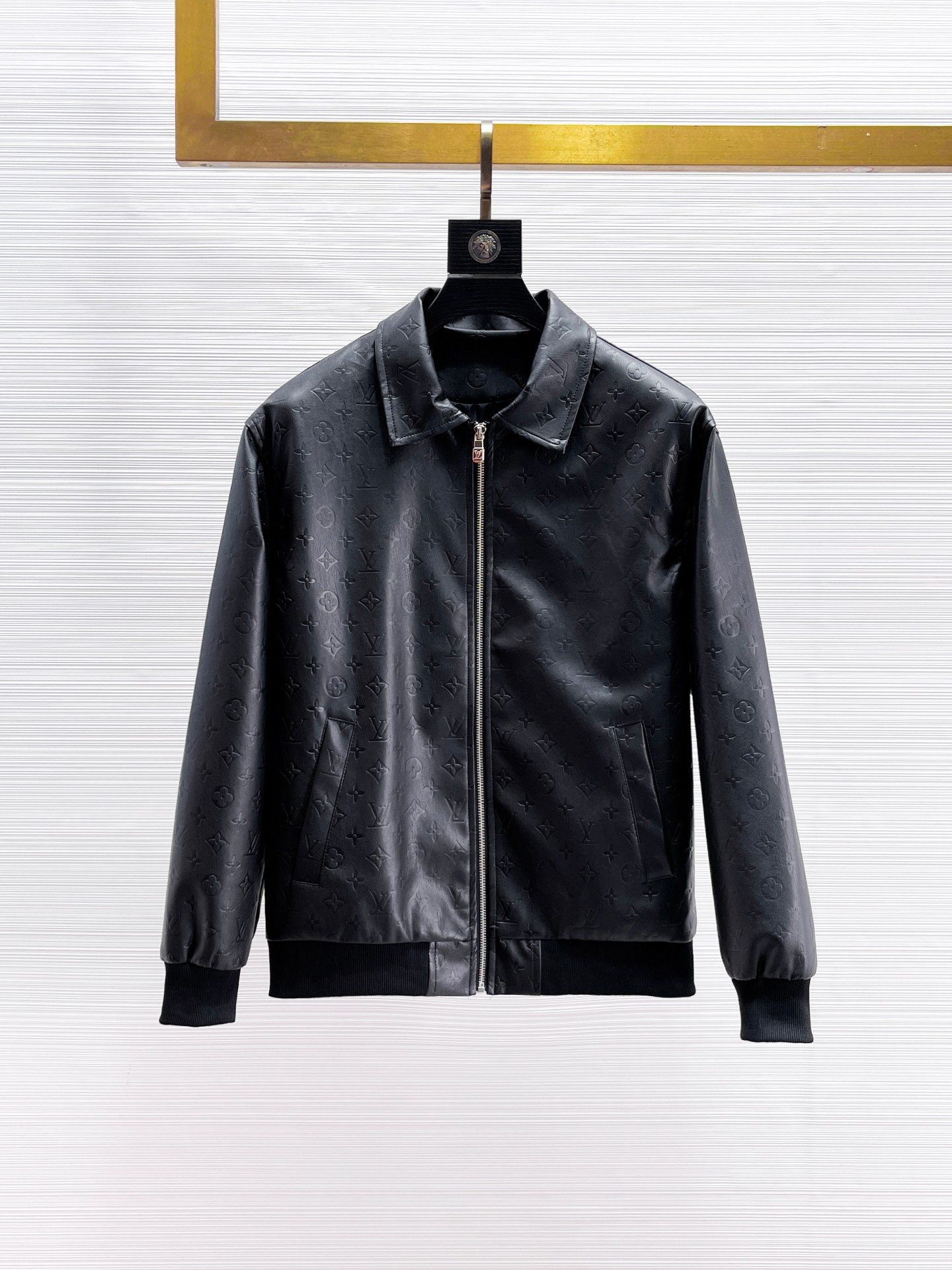 2025 New Chrissy Jacket: Super-foreman design, cozy style, urban fashion.