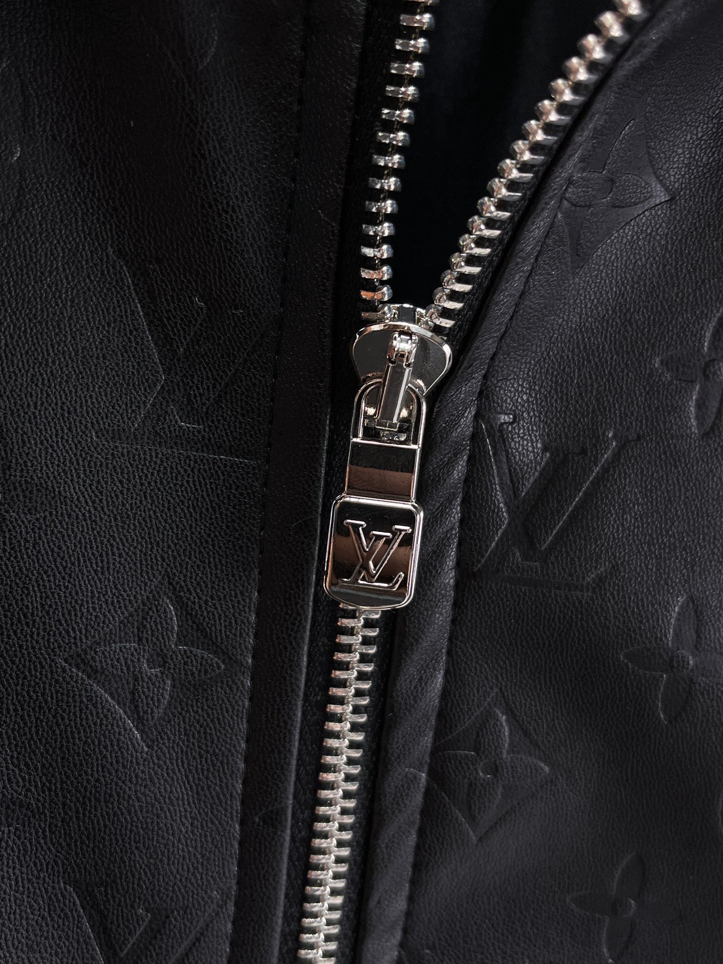 2025 New Chrissy Jacket: Super-foreman design, cozy style, urban fashion. - 图片 6