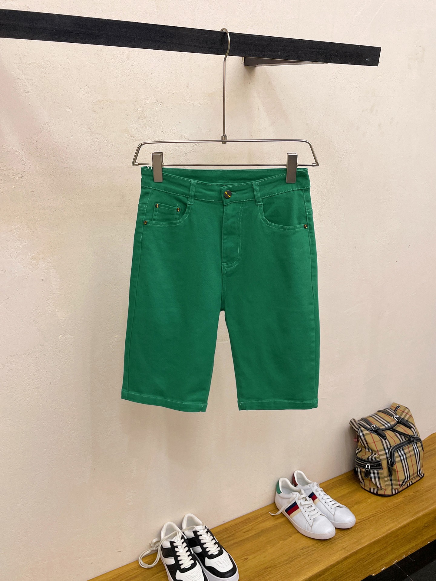 AAA Replica Designer
 Louis Vuitton Clothing Jeans Shorts Men Summer Collection