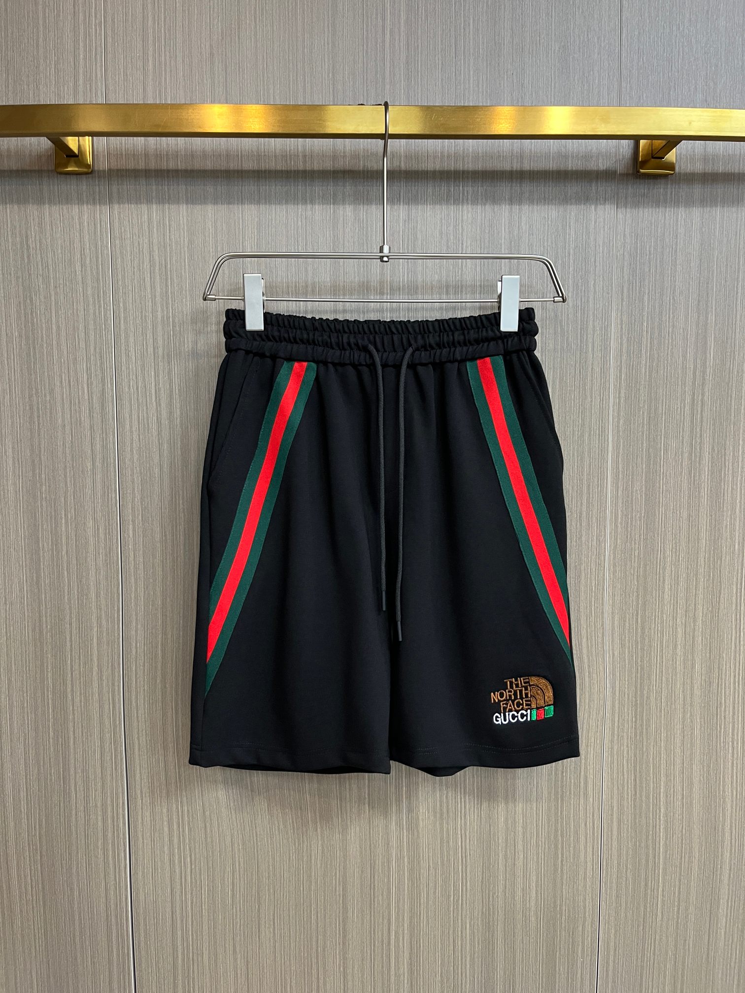 Gucci Kleding Korte Broek Katoen Zomercollectie Casual