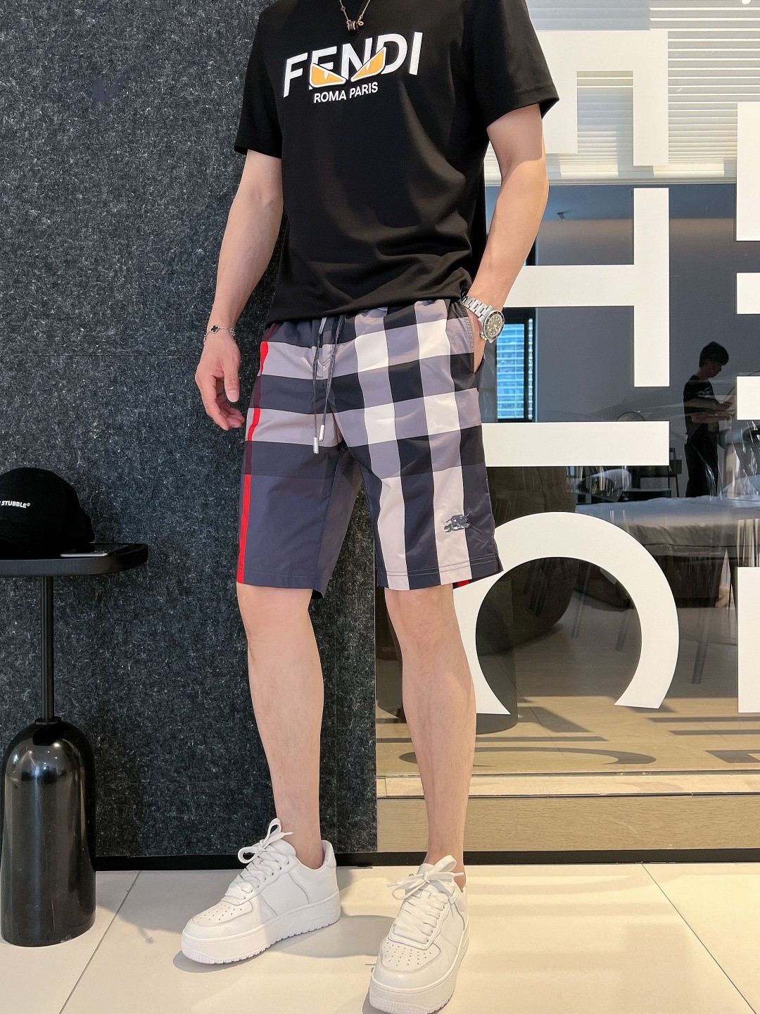 AAA
 Burberry Kleding Korte Broek Mannen Zomercollectie Casual