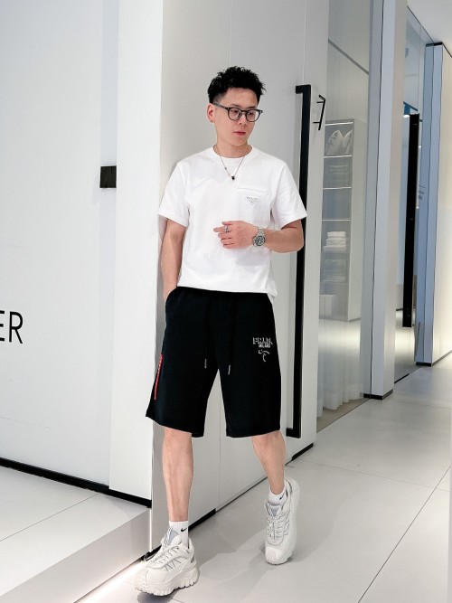 Prada Men's Summer 2025 Casual Shorts with Logo Details - Comfortable Fit 1 Prada Men's Summer 2025 Casual Shorts with Logo Details - Comfortable Fit