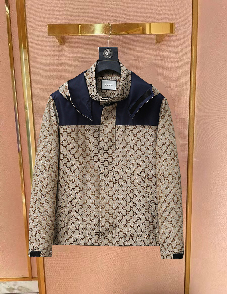 NO:734180,Gucci official website, same style, complete with three labels, on sale in advance. 2026ss new spring men's jacket, complete with three labels, high-end version of the original order. Custom-made fabrics at the counter. Highly breathable and comfortable, impeccable details, brand element design concept, reflecting high quality. Delicate and soft feel. Casual tailoring, excellent upper body size. M～3XL, maximum wear 195 catties,,jackets & coats,jackets & coats,19860909古奇 官网同款,三标齐全,提前发售 2026ss开春新款男士夹克外套,原单三标齐全高端版本 专柜定制面料 透气舒适度高,细节无可挑剔,品牌元素设计理念,体现高品质.手感细腻柔软 呈现休闲裁剪,上身版型超赞 码数M～3XL,最大穿195斤,,jackets & coats,jackets & coats,,Men's clothing