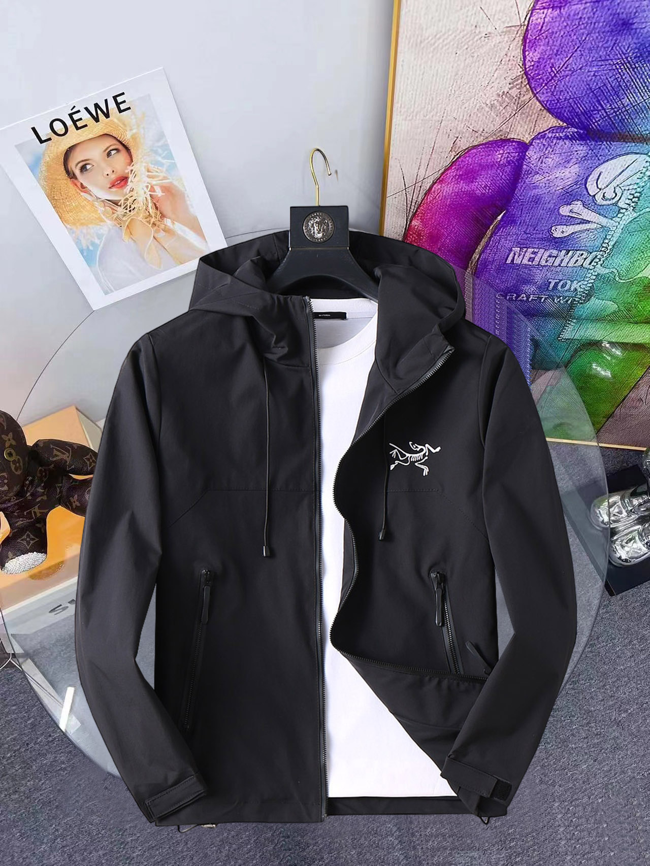 NO:648243,Arc'teryx official website of the same style, complete with three labels, sold in advance. 2025ss new men's jacket for autumn, double-sided original single with three labels, high-end version. Custom-made fabrics at the counter. Highly breathable and comfortable, impeccable details, brand element design concept, reflecting high quality. Delicate and soft hand feel. Casual tailoring, excellent upper body shape. Size M~3XL, maximum wear 195 pounds, arc'teryx, jackets & coats, jackets &  coats,alexander wang19860909始祖鸟 官网同款,三标齐全,提前发售 2025ss开秋新款男士夹克外套,双面穿原单三标齐全高端版本 专柜定制面料 透气舒适度高,细节无可挑剔,品牌元素设计理念,体现高品质.手感细腻柔软 呈现休闲裁剪,上身版型超赞 码数M～3XL,最大穿195斤,arc'teryx,jackets & coats,jackets & coats,alexander wang,Men's clothing