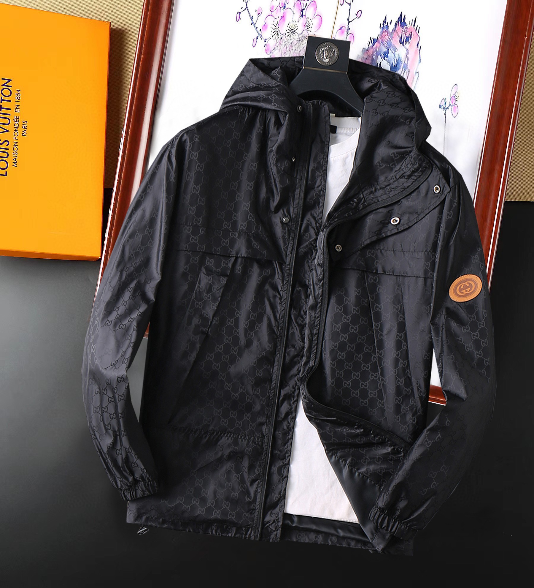 _dB-9sV6YcfPDqUtmTTJmV_Ltivmx--Bfzp6dRTg