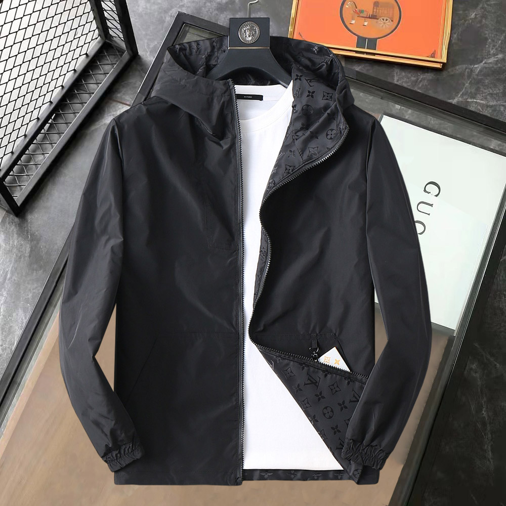 NO:758849,Same style as the LV official website, complete with three labels, on sale in advance. 2026ss spring new men's double-sided jacket, reversible original single with three labels, high-end version. Custom-made fabrics at the counter. Highly breathable and comfortable, impeccable details, brand element design concept, reflecting high quality. Delicate and soft feel. Casual tailoring, excellent upper body shape. Size M~3XL, maximum wear 195 catties,, louis vuitton, jackets & coats, jackets & coats,19860909LV 官网同款,三标齐全,提前发售 2026ss开春新款男士双面夹克外套,双面穿原单三标齐全高端版本 专柜定制面料 透气舒适度高,细节无可挑剔,品牌元素设计理念,体现高品质.手感细腻柔软 呈现休闲裁剪,上身版型超赞 码数M～3XL,最大穿195斤,,louis vuitton,jackets & coats,jackets & coats,,Men's clothing
