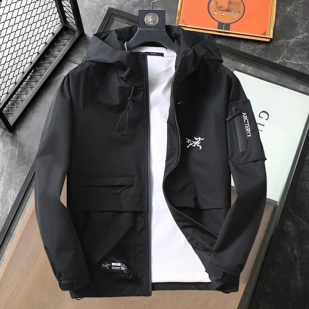 NO:758869,Same style as Arc'teryx official website, complete with three labels, sold in advance. 2026ss new spring men's jacket, reversible original single with three labels, high-end version. Custom-made fabrics at the counter. Highly breathable and comfortable, impeccable details, brand element design concept, reflecting high quality. Delicate and soft feel. Casual tailoring, excellent upper body shape. Size M~3XL, maximum wear 195 pounds, arc'teryx, jackets & coats, jackets & coats,19860909始祖鸟官网同款,三标齐全,提前发售 2026ss开春新款男士夹克外套,双面穿原单三标齐全高端版本 专柜定制面料 透气舒适度高,细节无可挑剔,品牌元素设计理念,体现高品质.手感细腻柔软 呈现休闲裁剪,上身版型超赞 码数M～3XL,最大穿195斤,arc'teryx,jackets & coats,jackets & coats,,Men's clothing