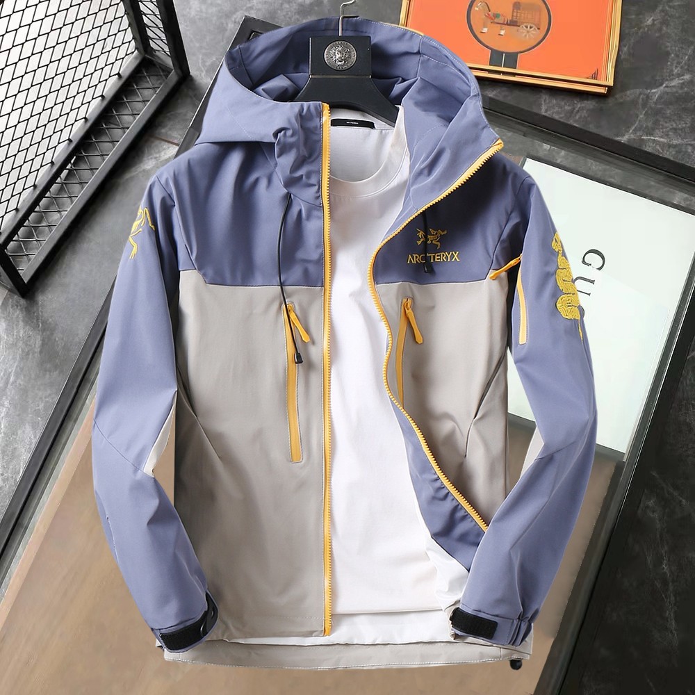 NO:758881,Arc'teryx official website of the same style, complete with three labels, on sale in advance. 2026ss new spring men's jacket, reversible original single with three labels, high-end version. Custom-made fabrics at the counter. Highly breathable and comfortable, impeccable details, brand element design concept, reflecting high quality. Delicate and soft feel. Casual tailoring, excellent upper body shape. Size M~3XL, maximum wear 195 catties, arc'teryx, jackets & coats, jackets & coats,19860909始祖鸟 官网同款,三标齐全,提前发售 2026ss开春新款男士夹克外套,双面穿原单三标齐全高端版本 专柜定制面料 透气舒适度高,细节无可挑剔,品牌元素设计理念,体现高品质.手感细腻柔软 呈现休闲裁剪,上身版型超赞 码数M～3XL,最大穿195斤,arc'teryx,jackets & coats,jackets & coats,,Men's clothing