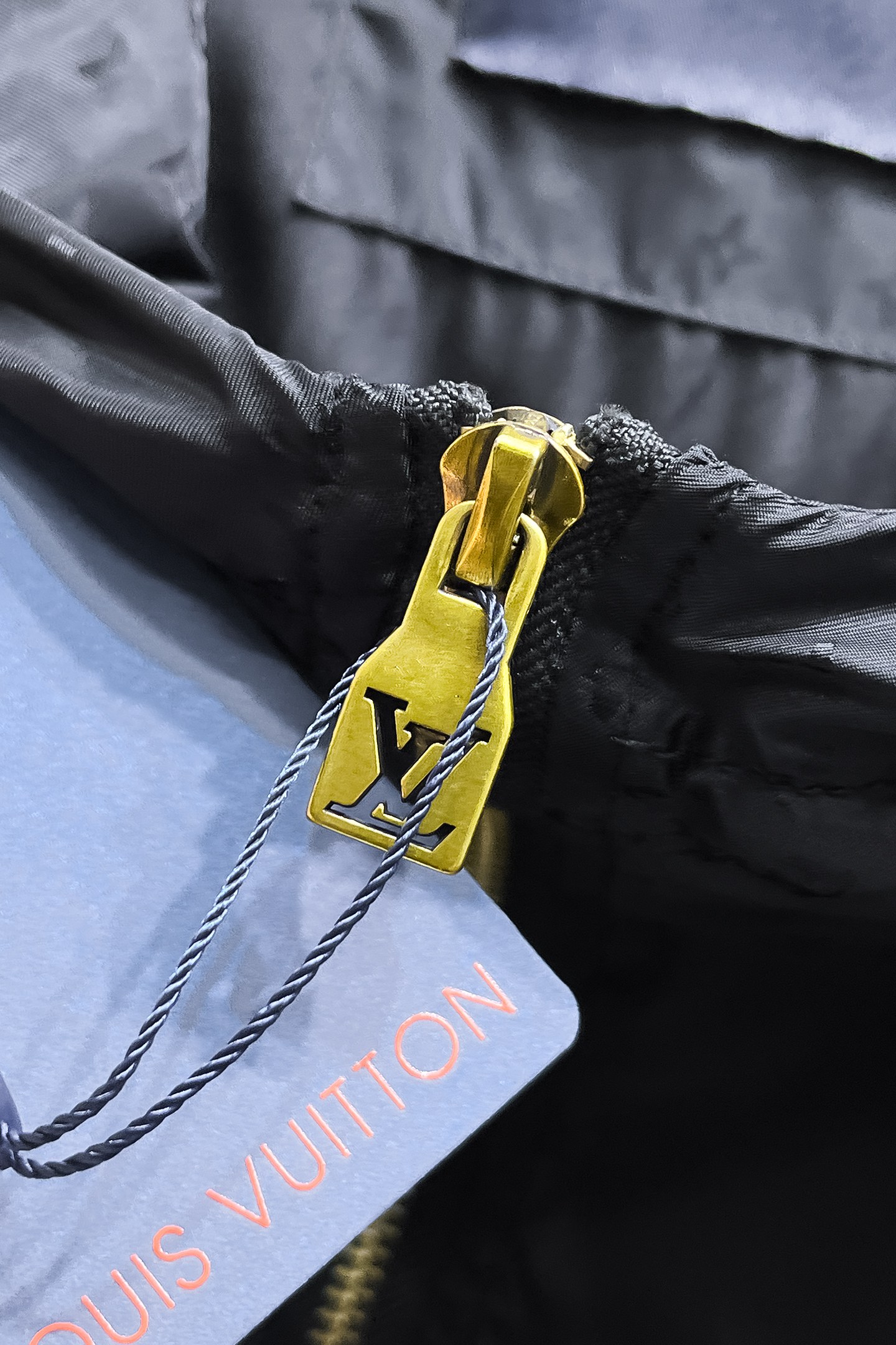 Louis Vuitton LV 提前发售 2026ss新款男士夹克外套 三标齐全高端版本 带隐藏帽