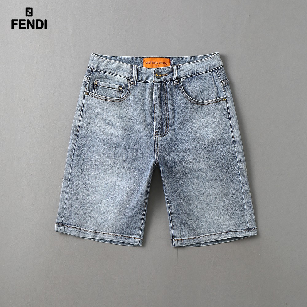 NO:950069,Fendi's new 2026 summer men's jeans shorts, heavy craftsmanship, advanced custom fabrics, breathable fabrics, extremely breathable, elastic and comfortable, impeccable details, top accessories, original logo design concept, delicate and soft feel!  The upper body fit is awesome!  Size 29-36,,fendi,shorts,jeans,19860909芬迪 2026年夏季新款男士牛仔裤短裤,重工艺高级定制面料透气面料 透气弹力舒适度极高,细节无可挑剔,顶级辅料配备,原版logo设计理念,手感细腻柔软！上身版型超赞！尺码29-36,,fendi,shorts,jeans,,Men's clothing