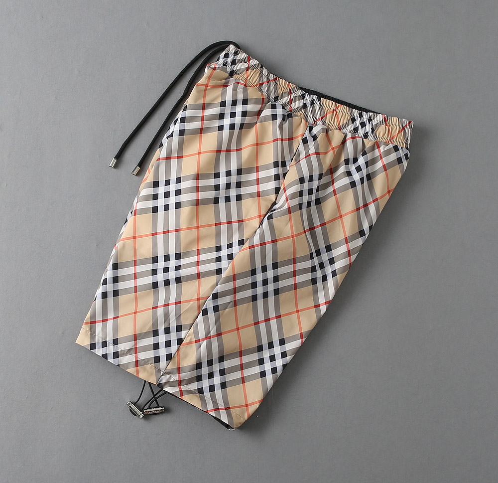 Burberry 巴宝莉 2026ss夏季新款 休闲双面穿短裤