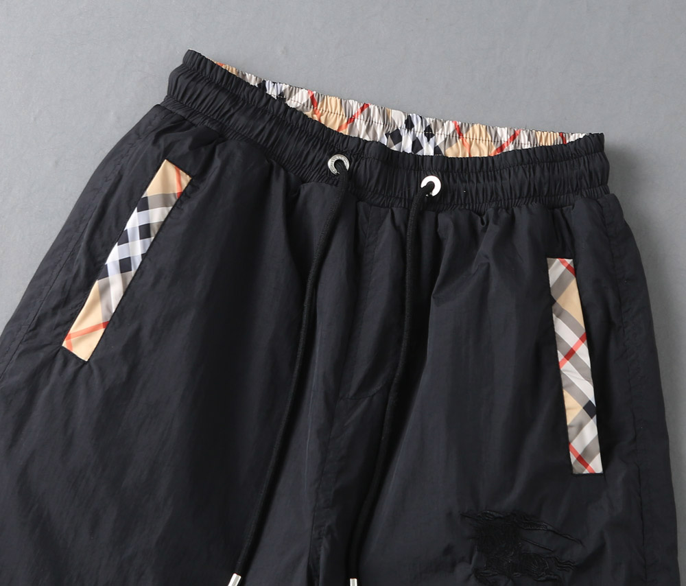 Burberry 巴宝莉 2026ss夏季新款 休闲双面穿短裤