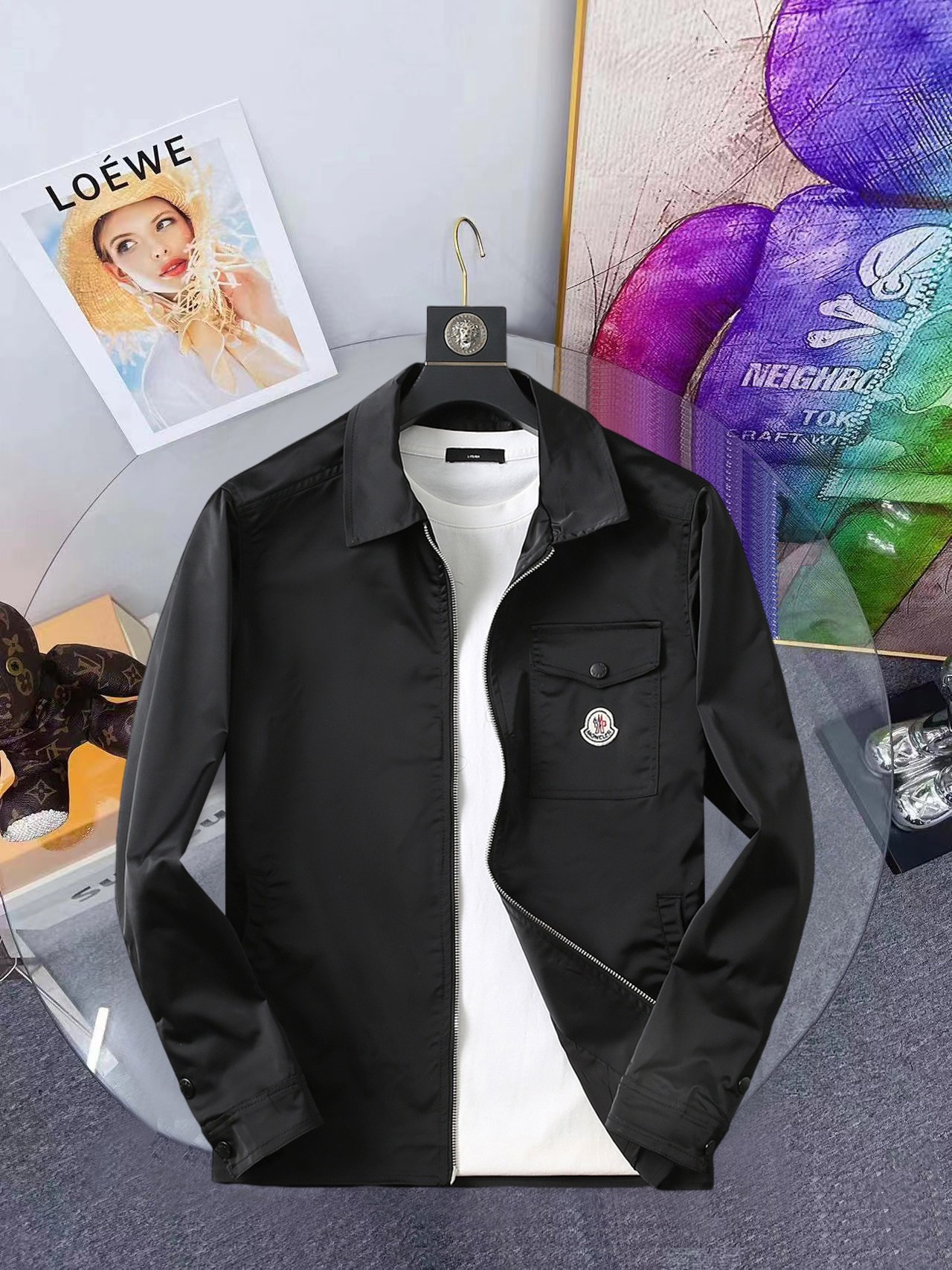 NO:648301,Same style as Mengkou official website, complete with three labels, sold in advance. 2025ss new autumn men's jacket, reversible original single with three labels, high-end version. Custom-made fabrics at the counter. Highly breathable and comfortable, impeccable details, brand element design concept, reflecting high quality. Delicate and soft feel. Casual tailoring, excellent upper body shape. Size M～3XL, maximum wear 195 catties, Moncler, jackets & coats, jackets & coats, alexander wang19860909蒙口官网同款,三标齐全,提前发售 2025ss开秋新款男士夹克外套,双面穿原单三标齐全高端版本 专柜定制面料 透气舒适度高,细节无可挑剔,品牌元素设计理念,体现高品质.手感细腻柔软 呈现休闲裁剪,上身版型超赞 码数M～3XL,最大穿195斤,,Moncler,jackets & coats,jackets & coats,alexander wang,Men's clothing