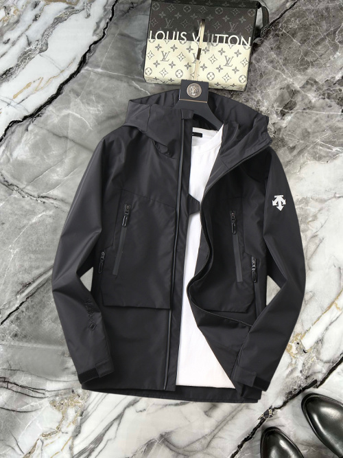 Descente 2025SS Men's Reversible Jacket - Breathable, Comfortable, High-Quality 1 Descente 2025SS Men's Reversible Jacket - Breathable, Comfortable, High-Quality