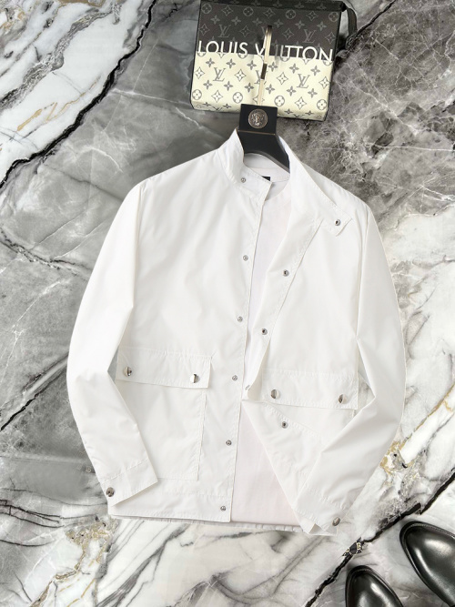 Prada 2025SS Men's White Jacket with Hidden Hood - High-End Quality 1 Prada 2025SS Men's White Jacket with Hidden Hood - High-End Quality