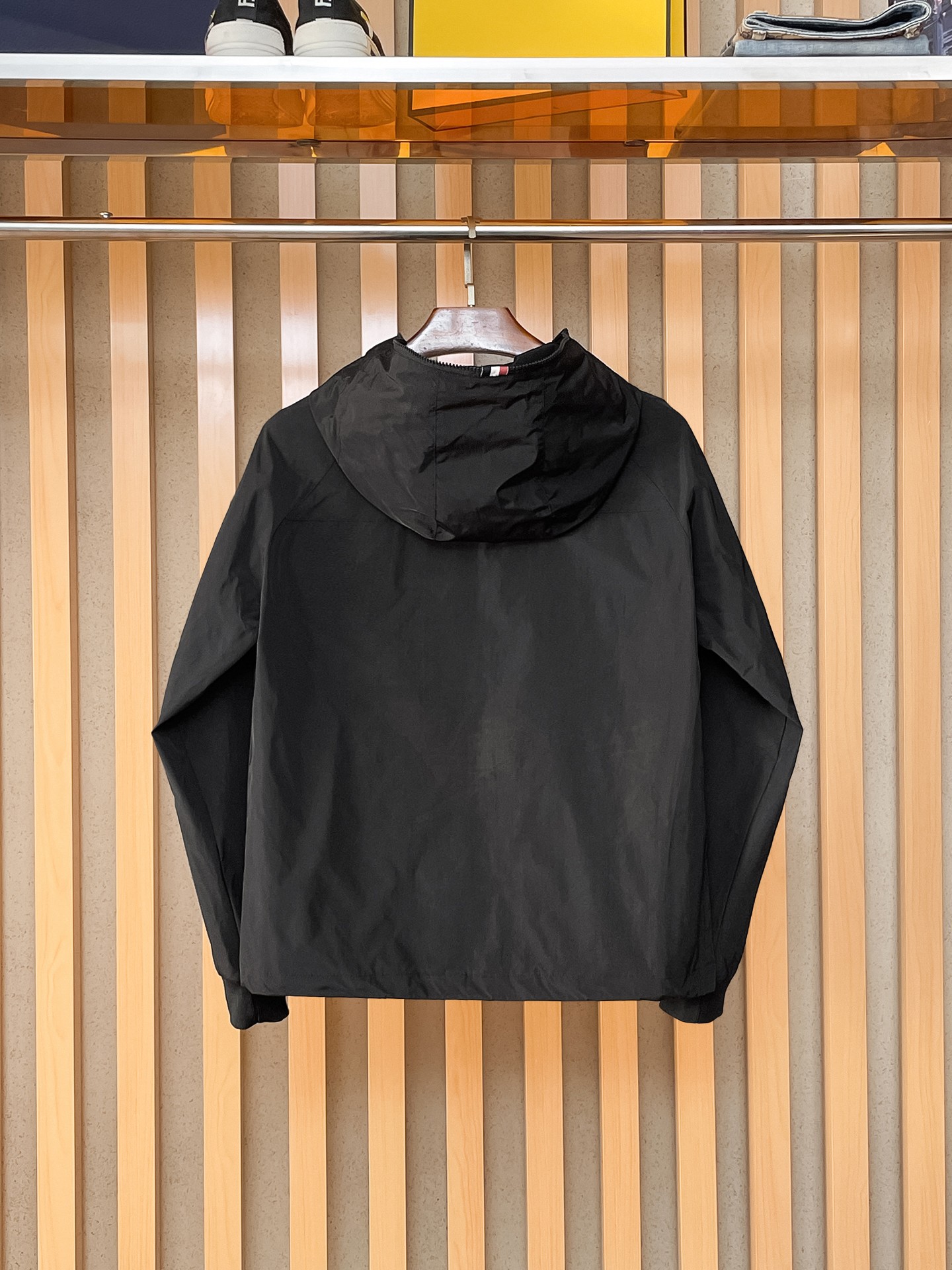 🌟🌟蒙口、2025新款男士休闲定制夹克外套。穿上简约干练的休闲外套，瞬间重回时髦霸气，又是活力满满的状态