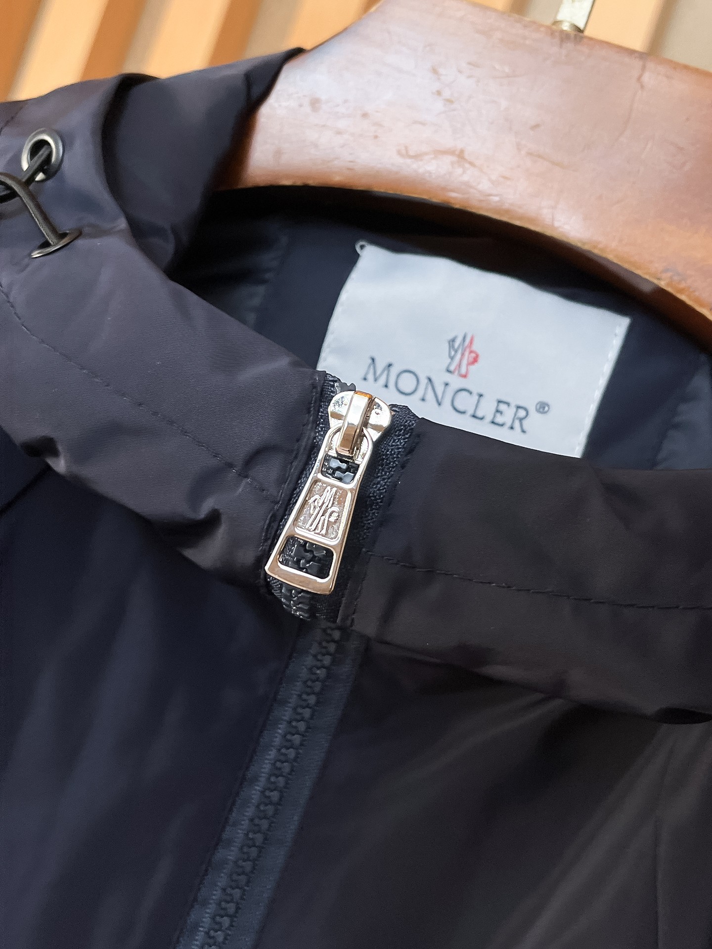 🌟🌟蒙口、2025新款男士休闲定制夹克外套。穿上简约干练的休闲外套，瞬间重回时髦霸气，又是活力满满的状态