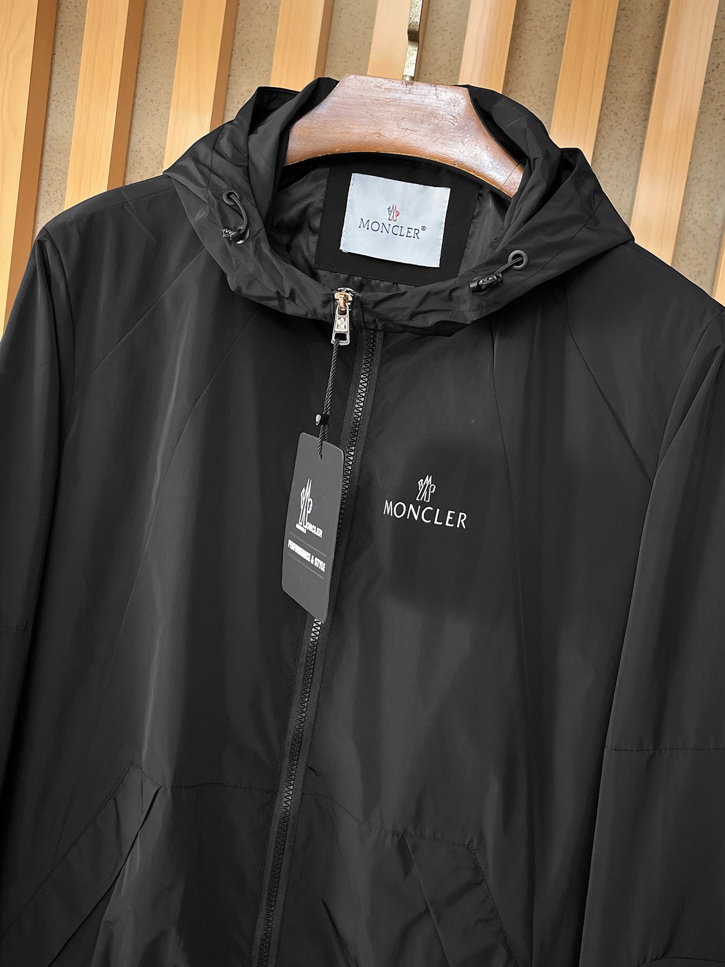 🌟🌟蒙口、2025新款男士休闲定制夹克外套。穿上简约干练的休闲外套，瞬间重回时髦霸气，又是活力满满的状态