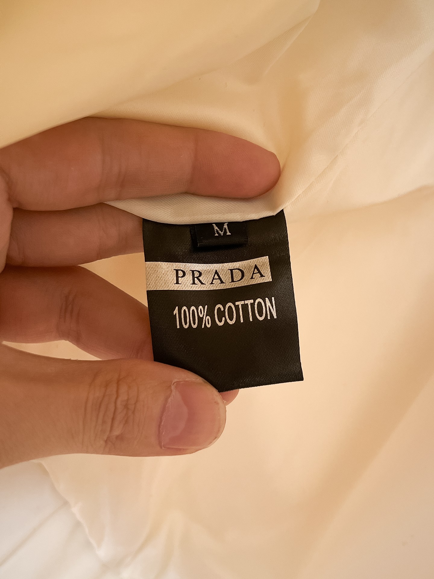 🌟🌟Prada、2025新款男士休闲定制夹克外套。穿上简约干练的休闲外套，瞬间重回时髦霸气，又是活力满满