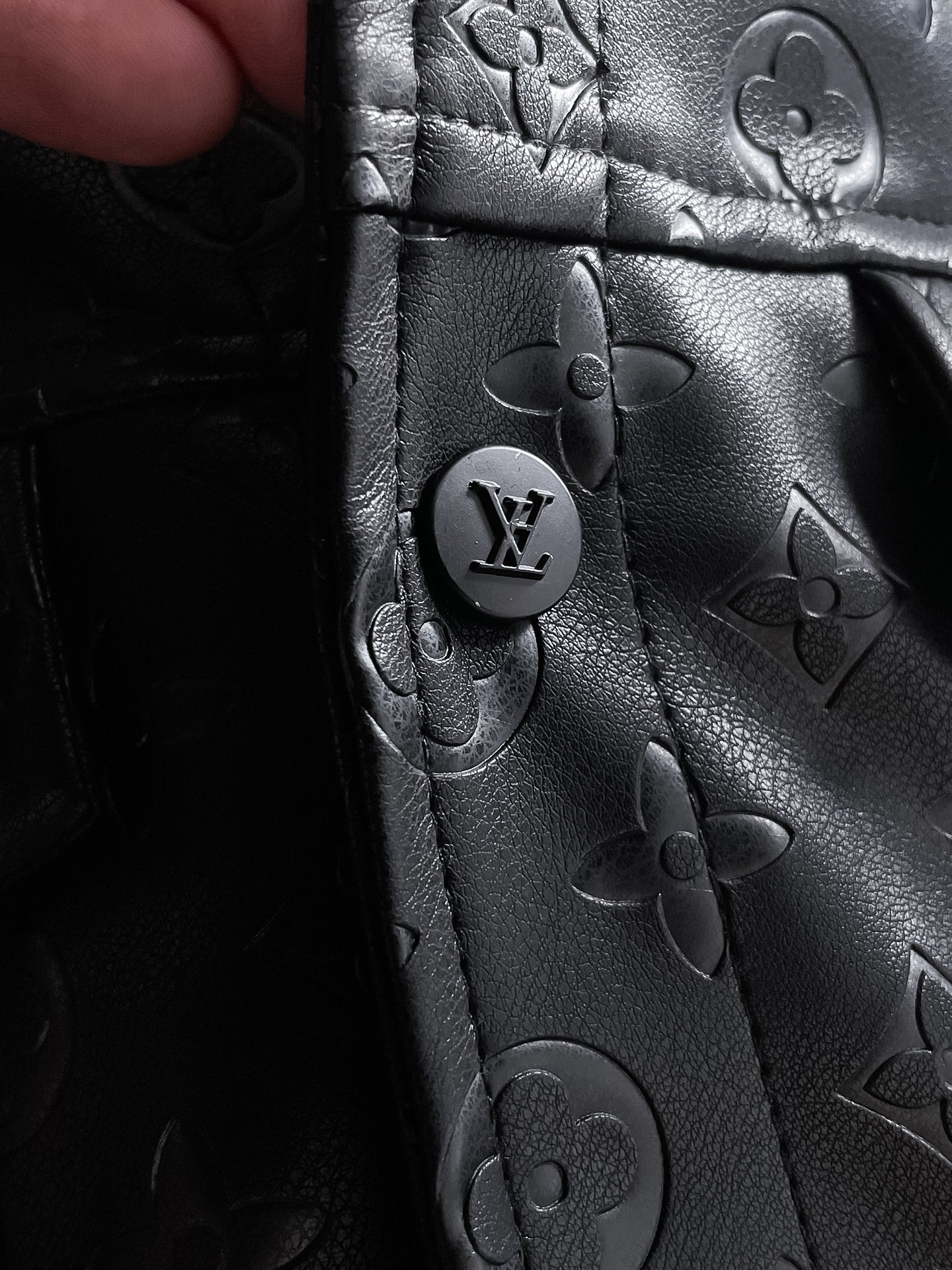 Louis Vuitton LV（高端品质）2026早春新品 休闲皮衣夹克外套 进口 科技面料 上身舒适透气