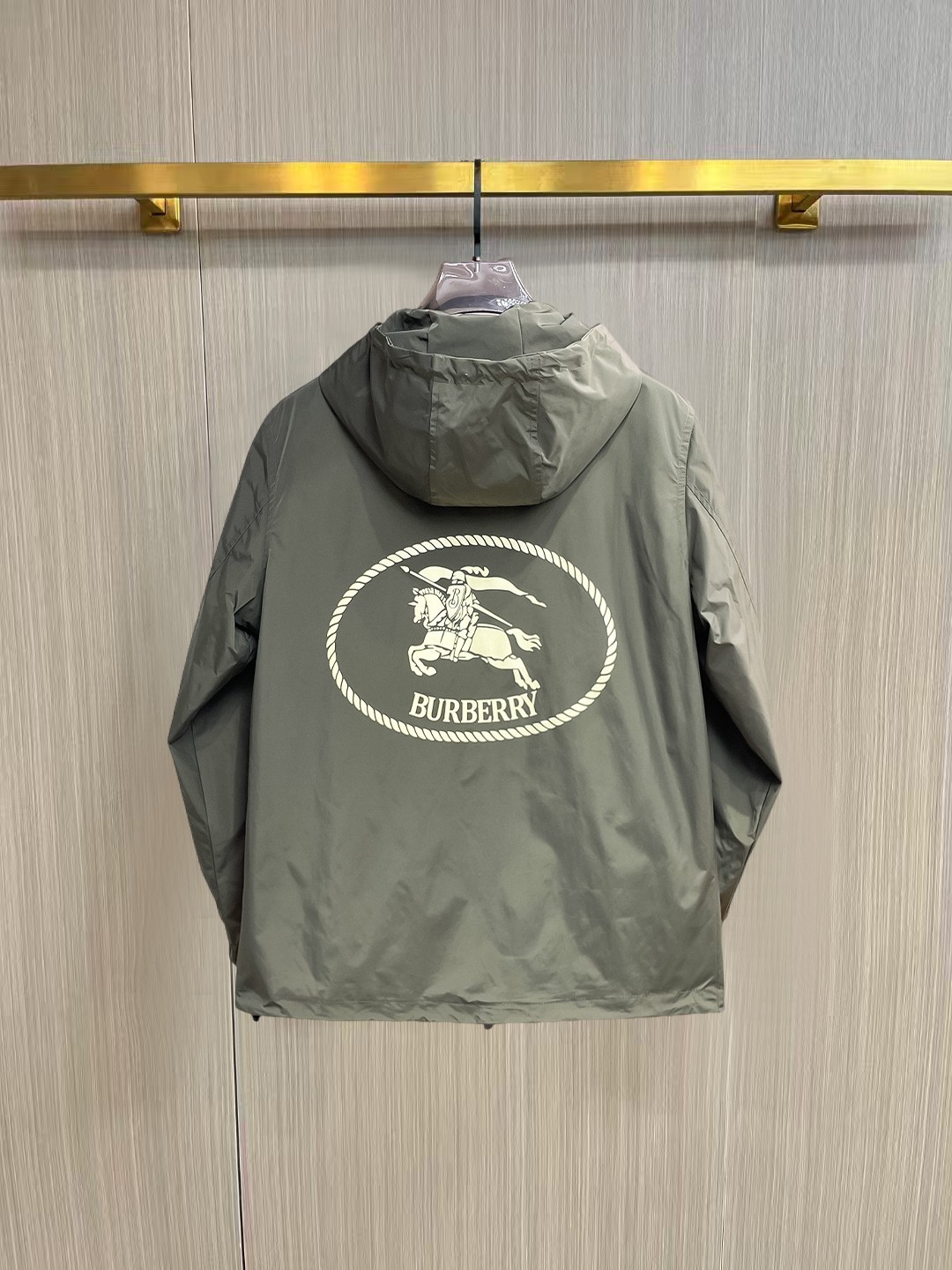 Burberry 巴宝莉 提前发售 2026ss开春新款男士夹克外套 三标齐全高端版本
