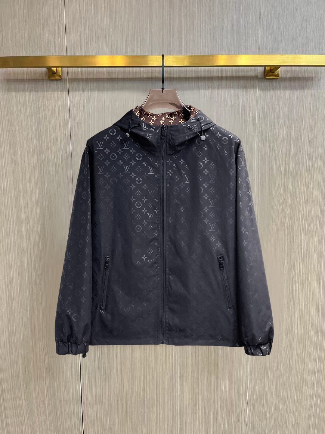 Louis Vuitton LV 提前发售 2026ss开春新款男士双面穿夹克外套 三标齐全高端版本