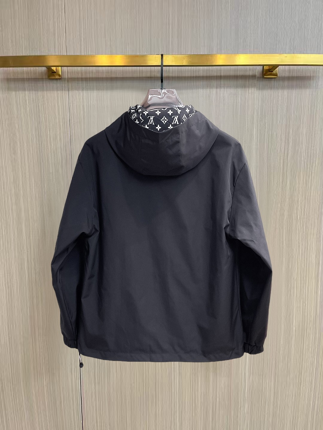 Louis Vuitton LV 提前发售 2026ss开春新款男士双面穿夹克外套 三标齐全高端版本
