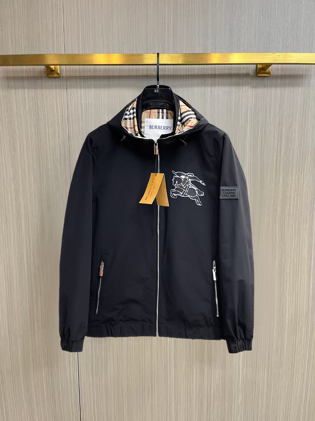 Burberry 巴宝莉 提前发售 2026ss开春新款男士夹克外套 三标齐全高端版本