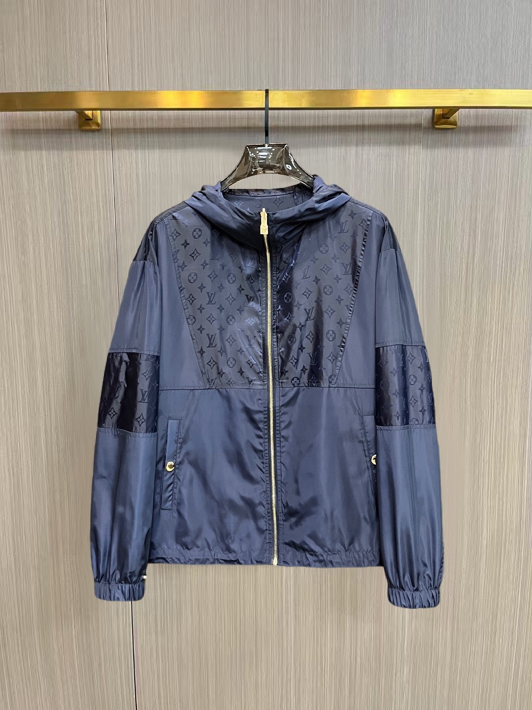 Louis Vuitton LV 提前发售 2026ss开春新款男士双面穿夹克外套 三标齐全高端版本
