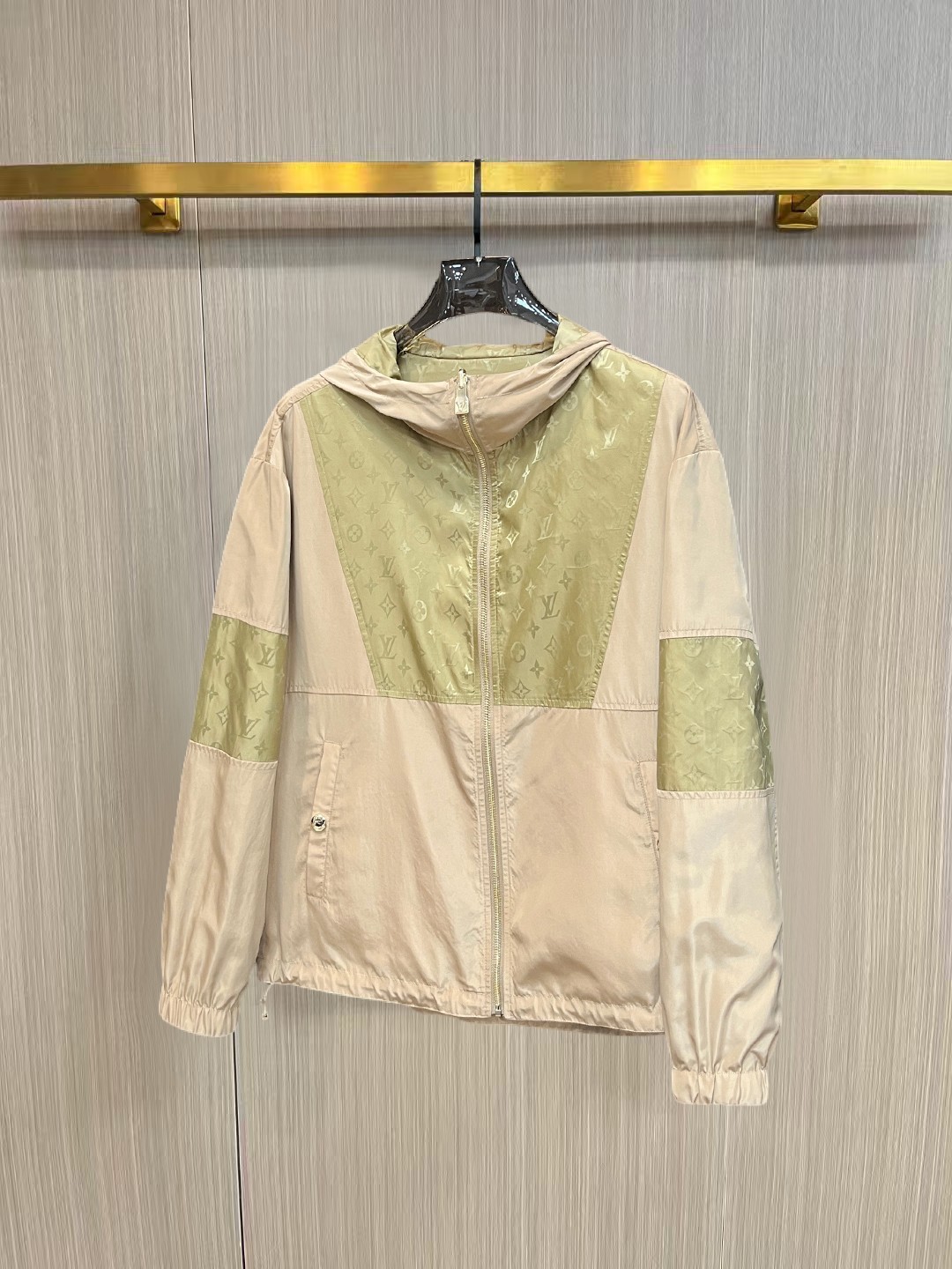 Louis Vuitton LV 提前发售 2026ss开春新款男士双面穿夹克外套 三标齐全高端版本