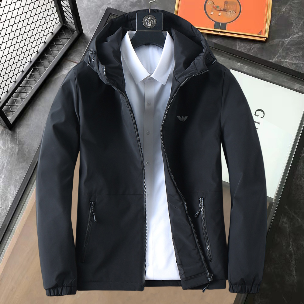 NO:595264,Armani's 2025ss new winter down jacket with three complete standards, the new product on the show is in perfect condition, comfortable and warm, the color is full and attractive, the design is very outstanding, it can easily enhance the sense of fashion, the workmanship is extremely sophisticated and rigorous, and the wiring is neat and meticulous!  A masterpiece from a famous designer!  The upper body does not look bloated and is super handsome!  Available sizes M ~ XXXL,,armani,jackets & coats,down jacket,alexander wang19860909阿玛尼 三标齐全 2025ss冬季新款羽绒棉服外套,秀场新品品相非常完美,舒适保暖,色泽饱满诱人,非常出彩的设计,轻松将时髦感进阶,做工极为考究严谨,走线工整细致！大牌设计师巨作！上身不显臃肿、超级帅气！现货码数M ～ XXXL,,armani,jackets & coats,down jacket,alexander wang,Men's clothing