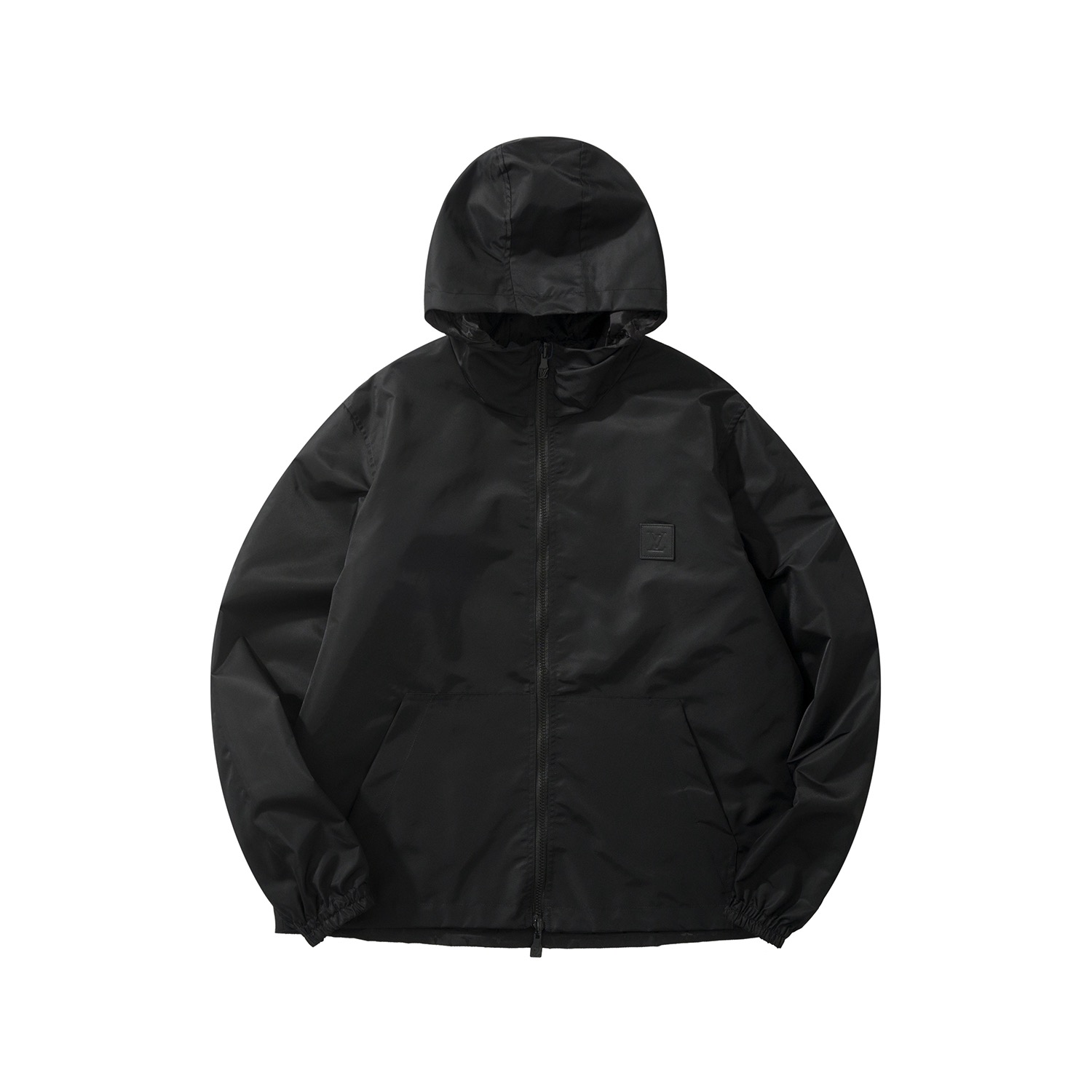 NO:869395,Lou...V Lu*den SS new spring product, men's embossed leather label on the chest is decorated with fashionable double-sided presbyopic pattern jacquard nylon waterproof hooded jacket!  Synchronous with the release of GW!  As a signature type that must be purchased every season, jackets are enough to prove their super popularity and status. Whether it is fashion week street photography or major brand shows, they are popular. They have unique charm in terms of styling and are excellent equipment that can span multiple seasons!  Made of imported nylon material supplied by customers, the fabric has good windproof and waterproof properties, feels smooth and delicate, and has excellent wear and breathability comfort. The upper body is naturally light and has no weight-bearing feeling at all!  One side of the body is designed in a solid color and is embellished with a classic logo embossed leather label, while the other side is decorated with a full-length iconic jacquard and a classic Mono**m pattern that is full of luxury, perfectly demonstrating its status and class, and exuding an insurmountable luxury aura!  Casual and loose silhouette, windbreaker-style three-dimensional stitching, non-detachable hood, two-way closure of the placket and drawstring drawstring at the hem, combined with a reversible design, allowing you to switch between restrained and stable and fashionable and handsome at will. It is both business and leisure, and can easily control various body shapes and genders!  Item No. DM189 Size M~3XL,,jackets & coats,jackets & coats,hats,19860909Lou…V 路*登 SS春季新品,男士胸前压纹皮标装饰时尚双面穿老花暗纹提花尼龙防水连帽夹克外套！同步GW发售！夹克作为每季必入的招牌类型,足以印证其超强的人气和地位,无论时装周街拍还是各大品牌秀场都自带热度,在造型方面有着独一无二的魅力,可以横跨多个季节的优良装备！ 客供进口尼龙材质打造,面料具有良好的防风防水特性,手感爽滑细腻,同时兼备优越的着穿透气舒适性,上身轻便自然毫无负重感可言！衣身一面为纯色设计,并以经典徽标压纹皮标点缀,而另一面则采用满幅标志性提花装饰,奢华感满满的经典Mono**m图案,完美彰显出它的身份地位与档次感,散发着不可逾越的高奢气场！休闲宽松的廓形风衣式立体拼接裁剪,不可拆卸连帽、门襟双向闭合和下摆抽绳束口,再搭配双面穿组合形式的设计,让你在内敛稳重与时髦帅气间随意切换, 商务与休闲兼备,轻松驾驭各种身型与性别！货号DM189 尺码M~3XL,,jackets & coats,jackets & coats,hats,,Men's clothing