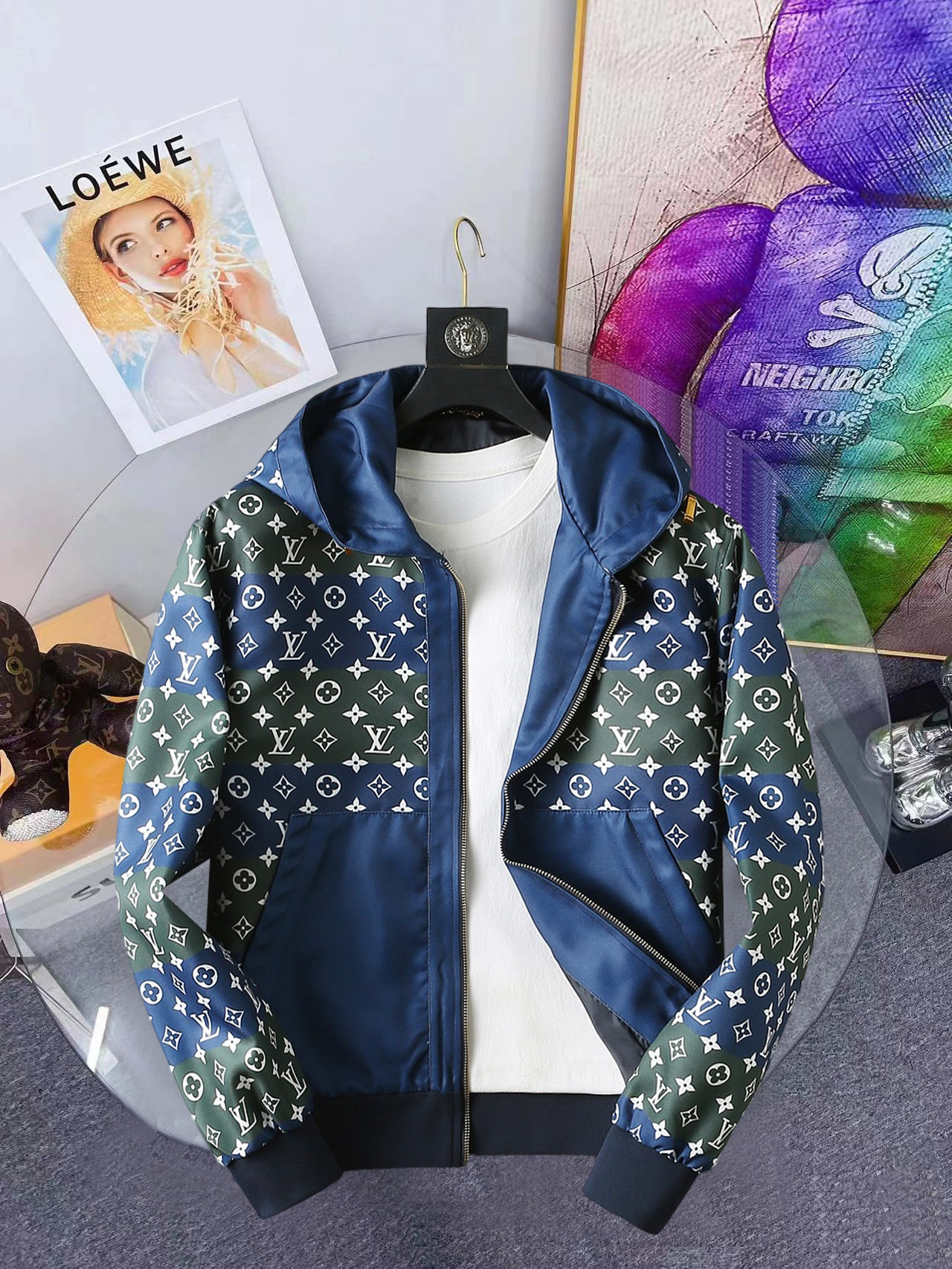 NO:861520,LV 2026 spring new men's jacket. Original 1:1 customized hardware accessories. All imported and original customization. Welcome to compare at the counter. Super soft, super heavy fabric, perfect workmanship. Pay attention to the fabric and super comfortable. Exclusive model. Not available in the market. Same size for men and women. M ~ XXXL,, louis vuitton, jackets & coats, jackets & coats,19860909LV 2026春装新款男士夹克外套 原版1:1订制五金配件全进口原版定制 欢迎专柜对比 超柔软 超级重面料做工杠杠的版型完美 注意面料超舒服 独家款 非市场货 男女同款尺码M ～XXXL,,louis vuitton,jackets & coats,jackets & coats,,Men's clothing