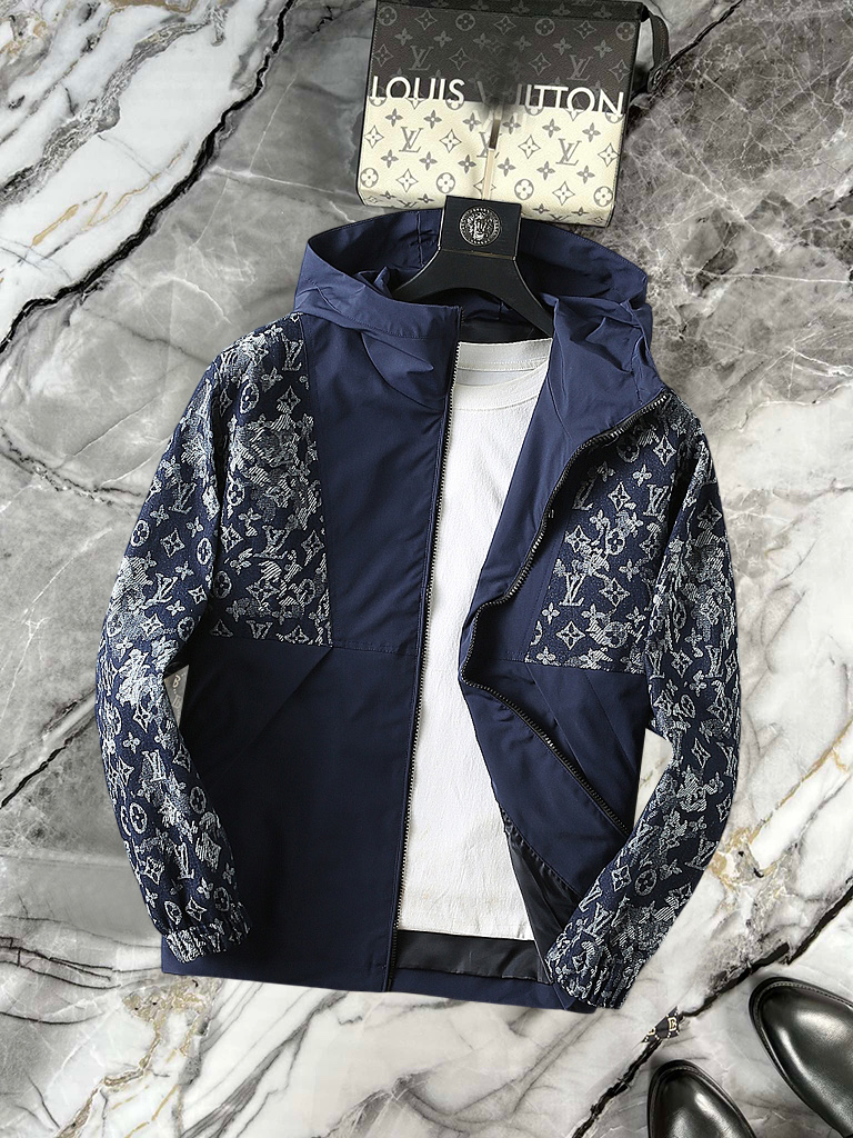 NO:951823,LV 2026 autumn new men's jacket. Original 1:1 customized hardware accessories. All imported and original customization. Welcome to compare at the counter. Super soft, super heavy fabric, perfect workmanship. Pay attention to the fabric, which is super comfortable. Exclusive model. Not available in the market. Same size for men and women. M ~ XXXL,, Louis Vuitton, jackets & coats, jackets & coats,19860909LV 2026秋装新款男士夹克外套 原版1:1订制五金配件全进口原版定制 欢迎专柜对比 超柔软 超级重面料做工杠杠的版型完美 注意面料超舒服 独家款 非市场货 男女同款尺码M ～XXXL,,louis vuitton,jackets & coats,jackets & coats,,Men's clothing