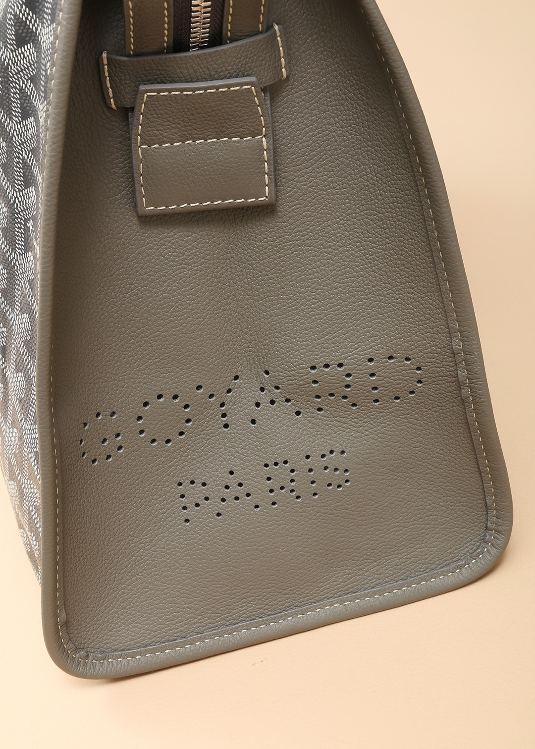 고야드 하디 서류 수납 숄더백 상세 이미지 7