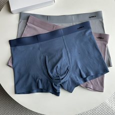 【LAPERLA男士新宠】新疆长绒棉中腰无痕内裤,舒适柔软,抗菌透气,让你畅享夏日激情!这款男士内裤选用 【LAPERLA男士新宠】新疆长绒棉中腰无痕内裤,舒适柔软,抗菌透气,让你畅享夏日激情!这款男士内裤选用