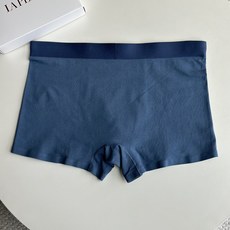 【LAPERLA男士新宠】新疆长绒棉中腰无痕内裤,舒适柔软,抗菌透气,让你畅享夏日激情!这款男士内裤选用 【LAPERLA男士新宠】新疆长绒棉中腰无痕内裤,舒适柔软,抗菌透气,让你畅享夏日激情!这款男士内裤选用